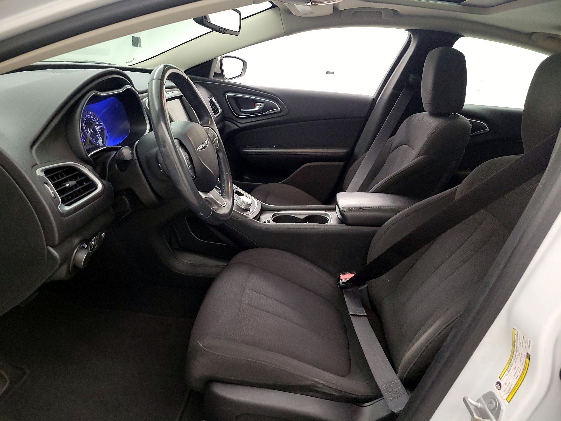 Thumbnail: 2015 Chrysler 200 - 11