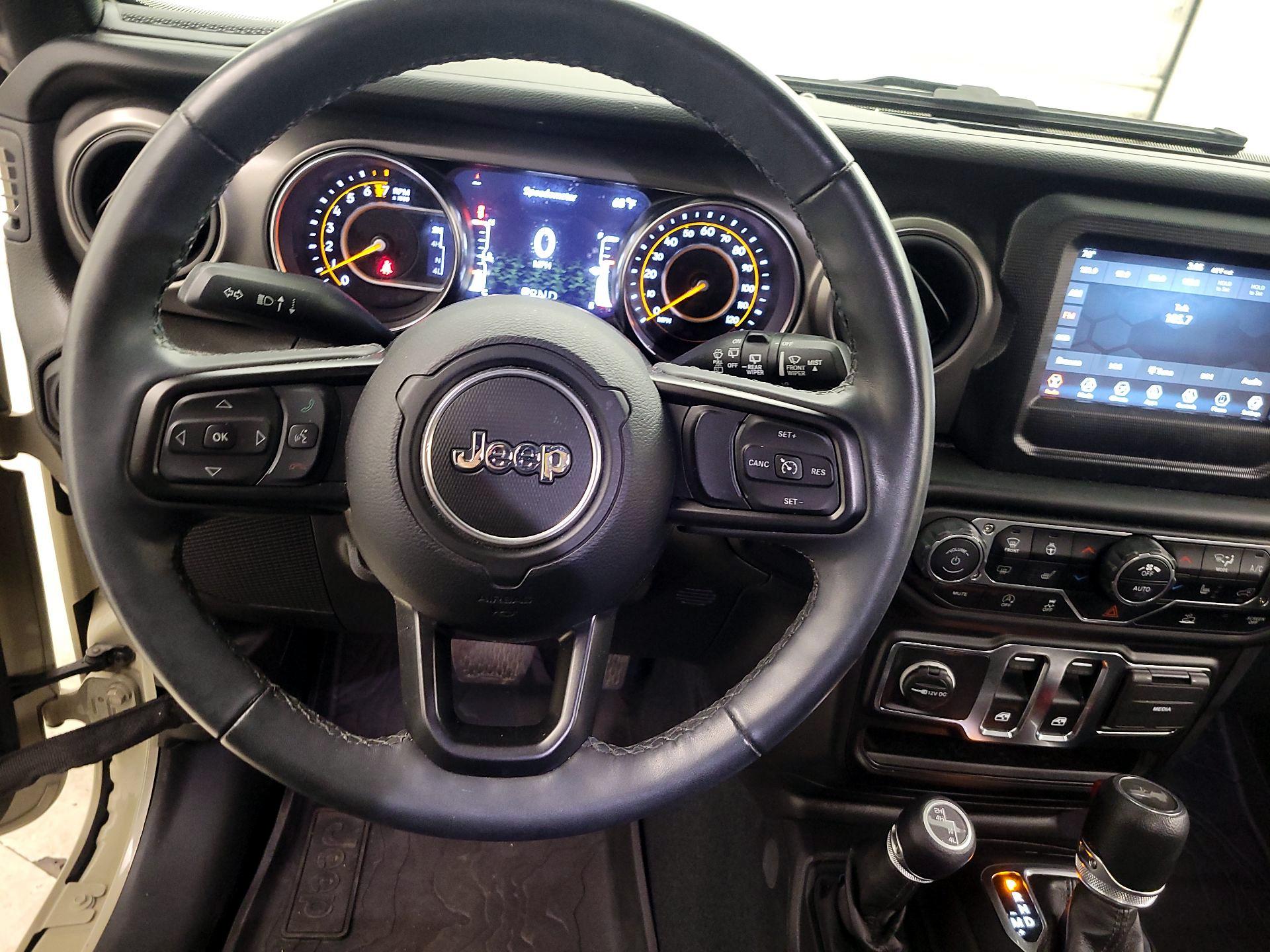 Thumbnail: 2022 Jeep Wrangler - 10