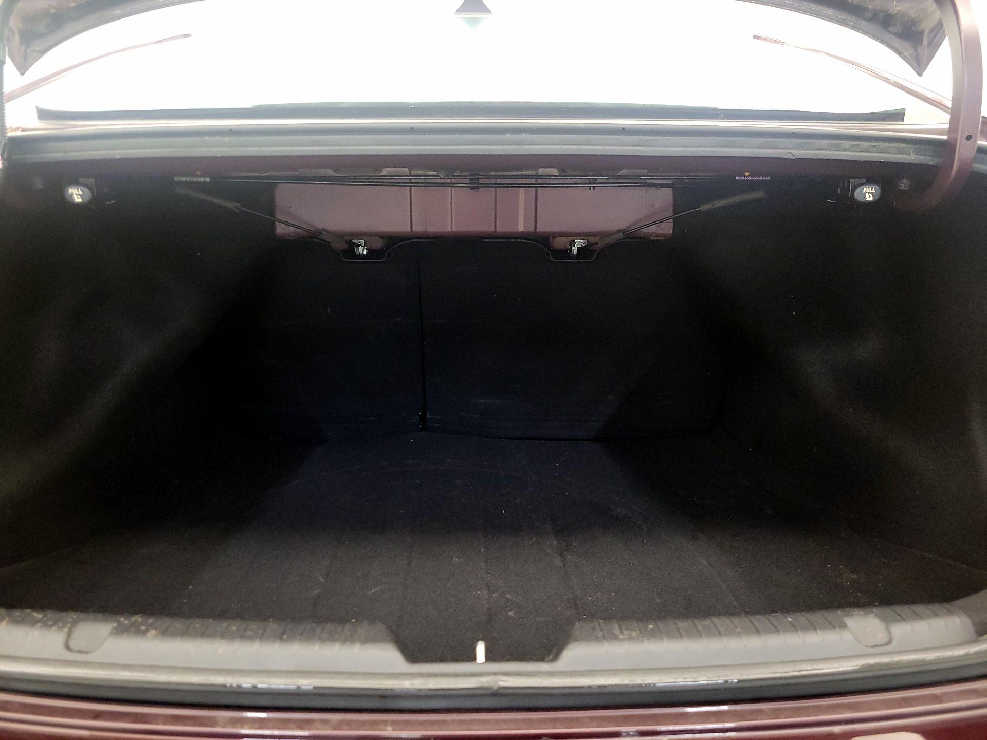 Thumbnail: 2017 Kia Forte - 19