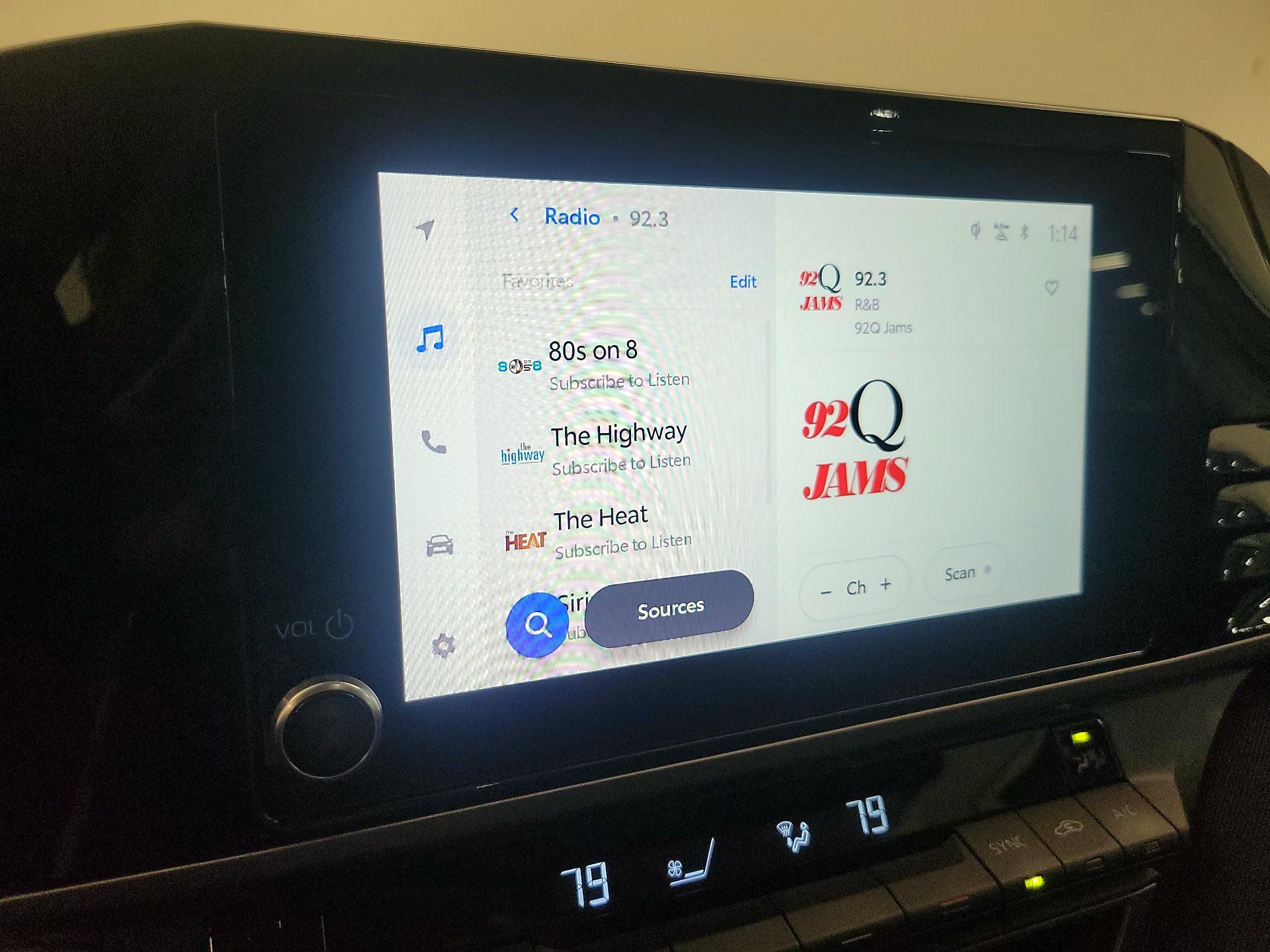 Thumbnail: 2025 Toyota Camry - 15