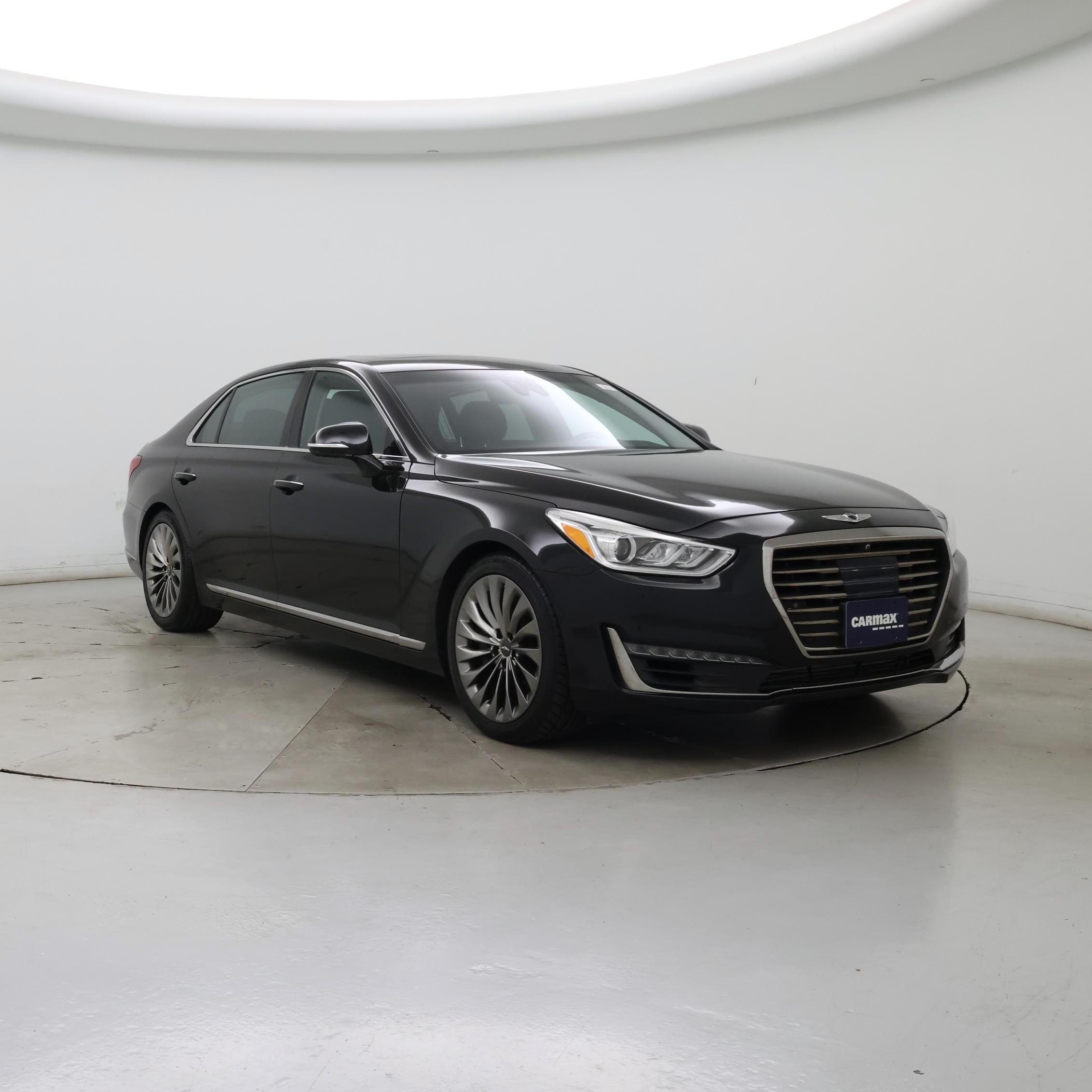 2018 Genesis G90 Premium