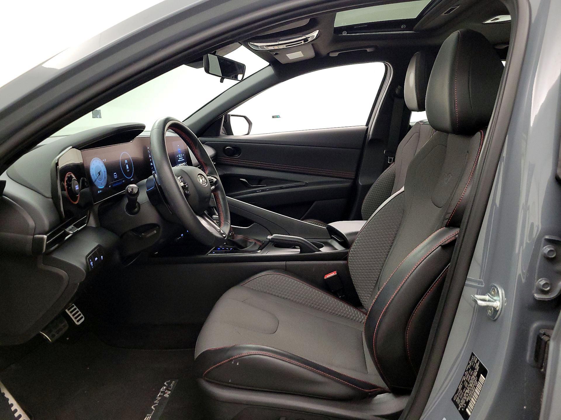 Thumbnail: 2023 Hyundai Elantra - 11