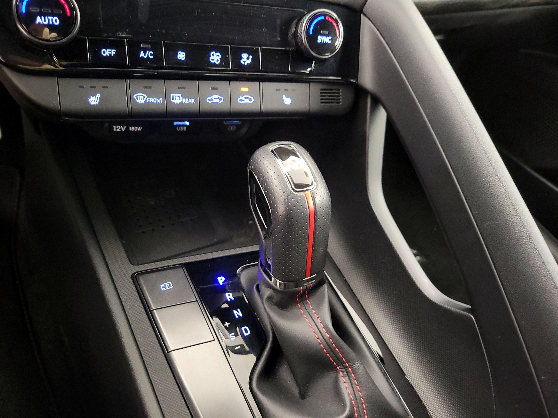 Thumbnail: 2023 Hyundai Elantra - 18