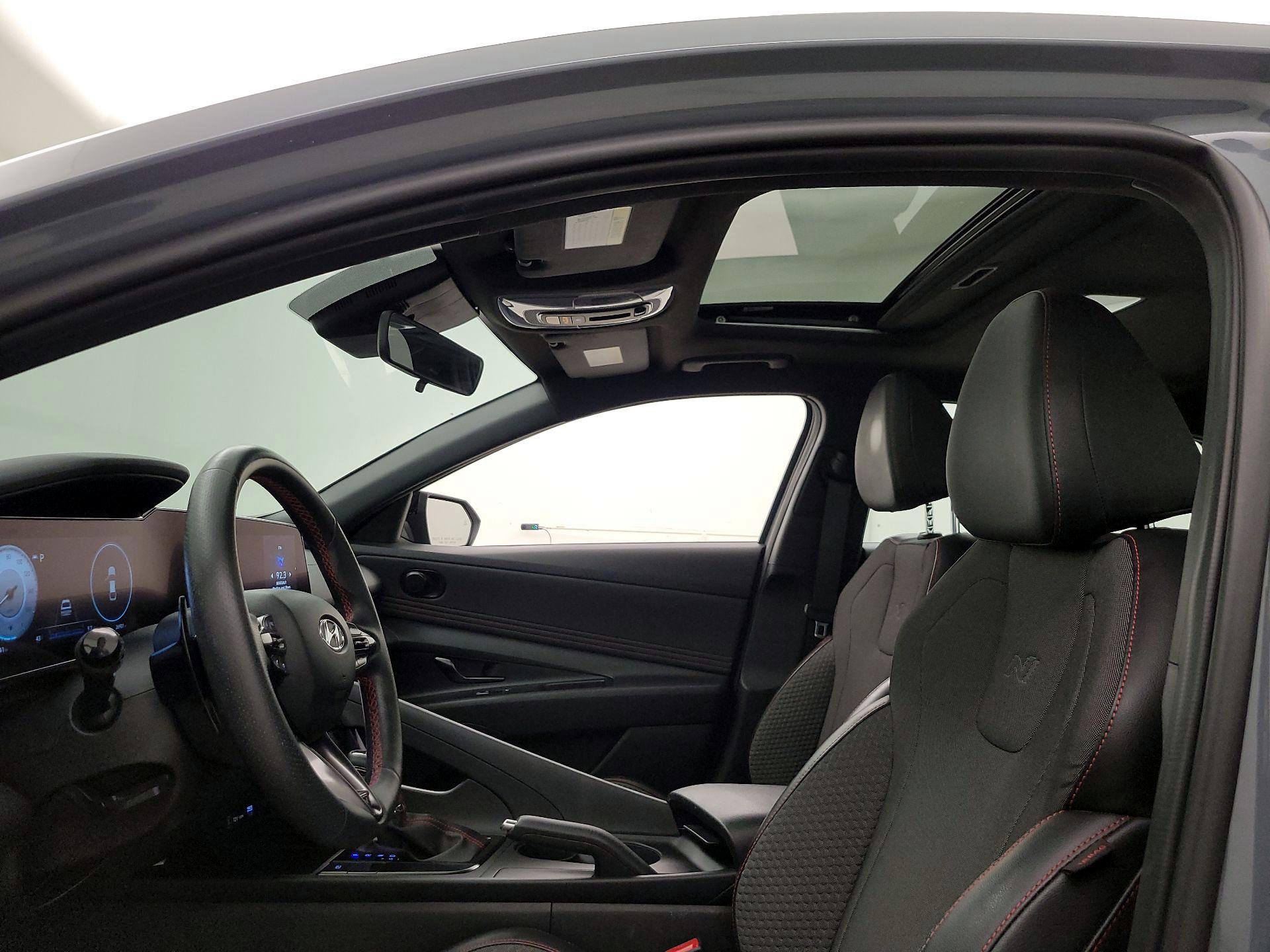 Thumbnail: 2023 Hyundai Elantra - 20