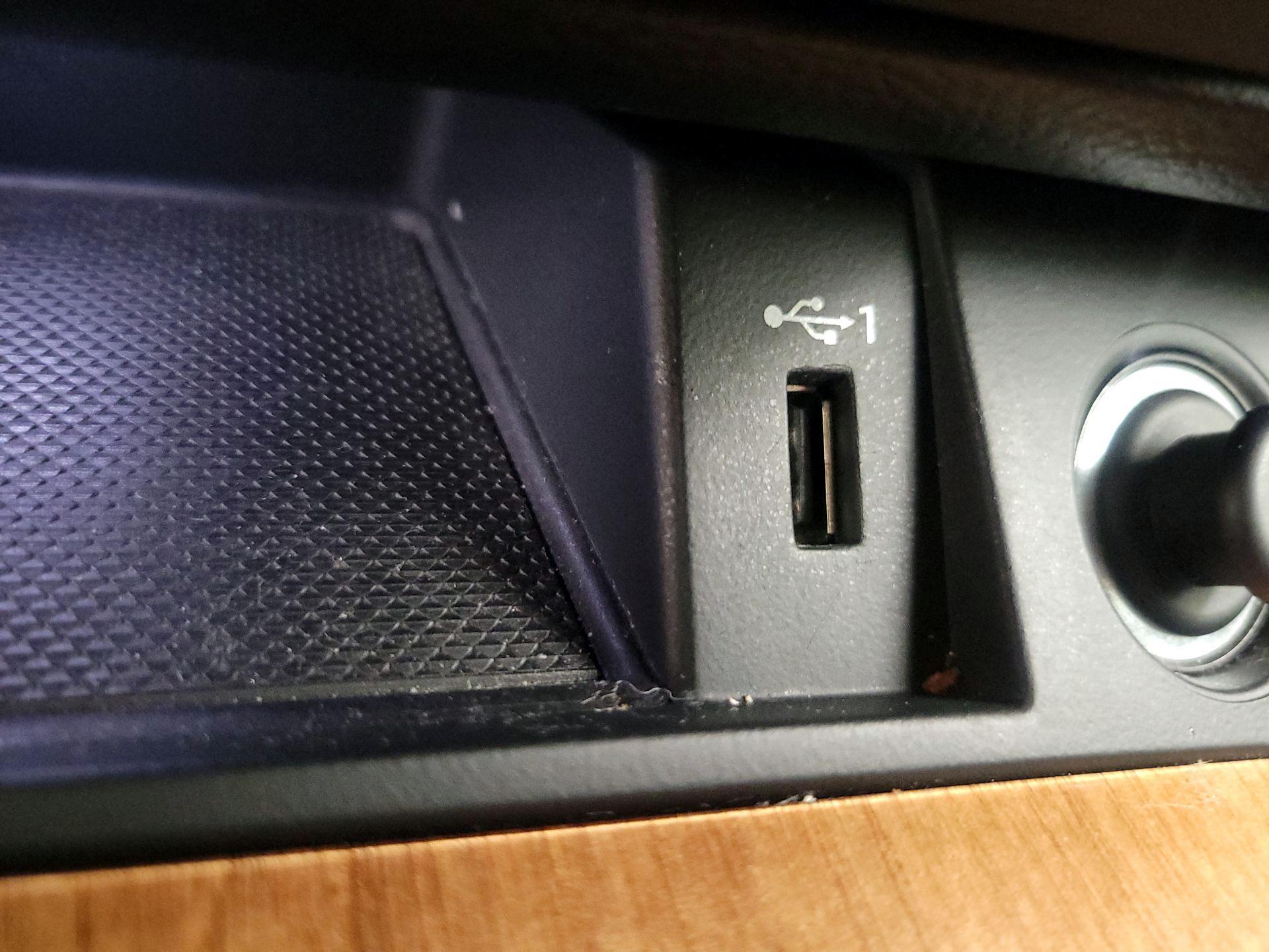 Thumbnail: 2023 Audi Q5 - 18