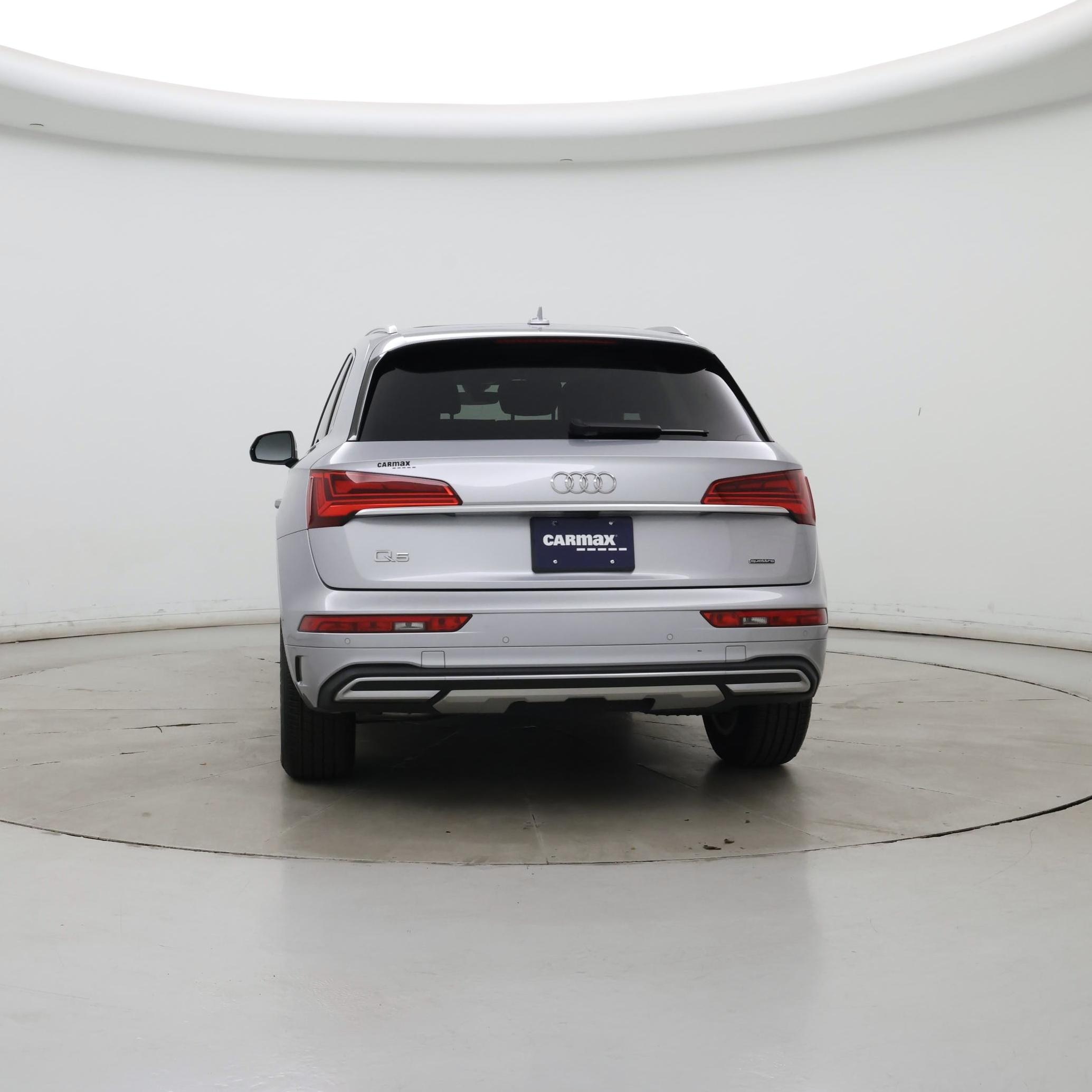 Thumbnail: 2023 Audi Q5 - 6