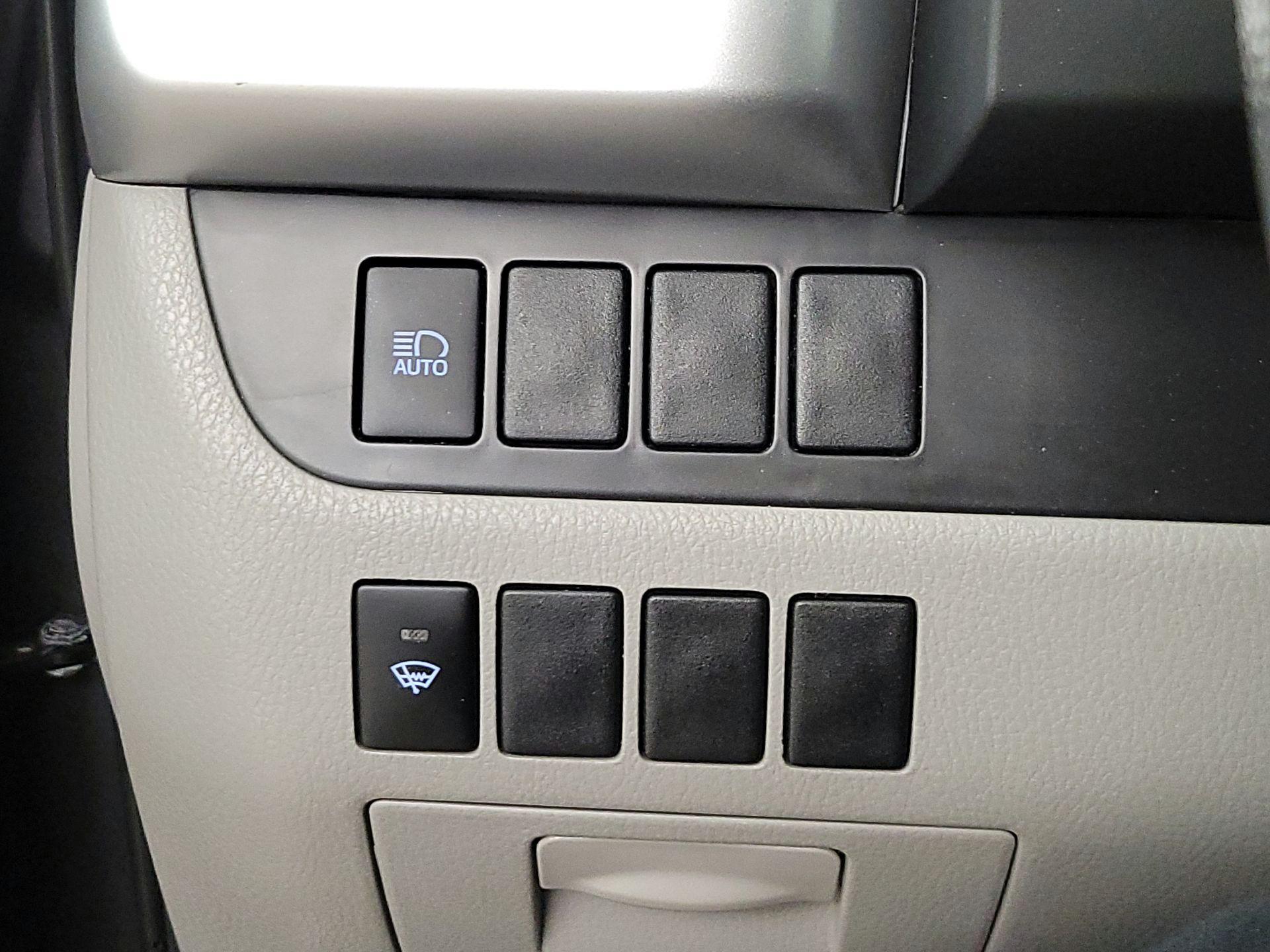 Thumbnail: 2019 Toyota Highlander - 13