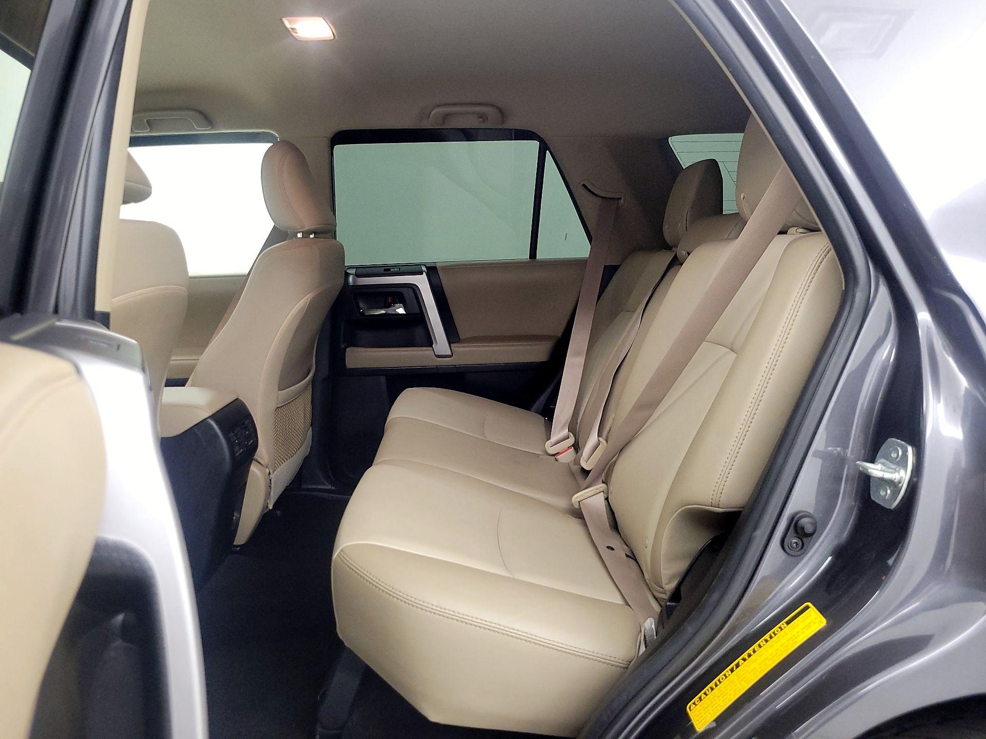 Thumbnail: 2022 Toyota 4Runner - 20