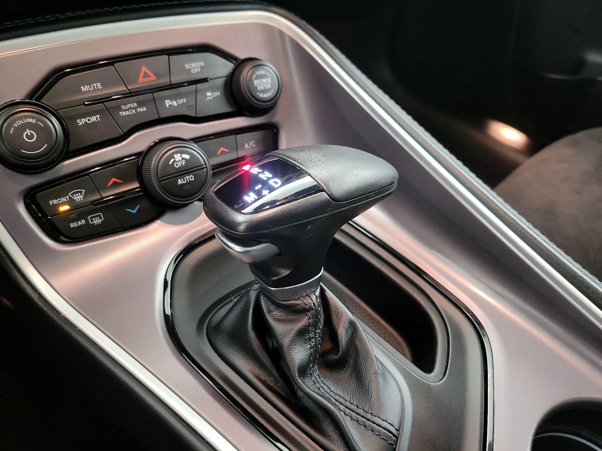 Thumbnail: 2022 Dodge Challenger - 17