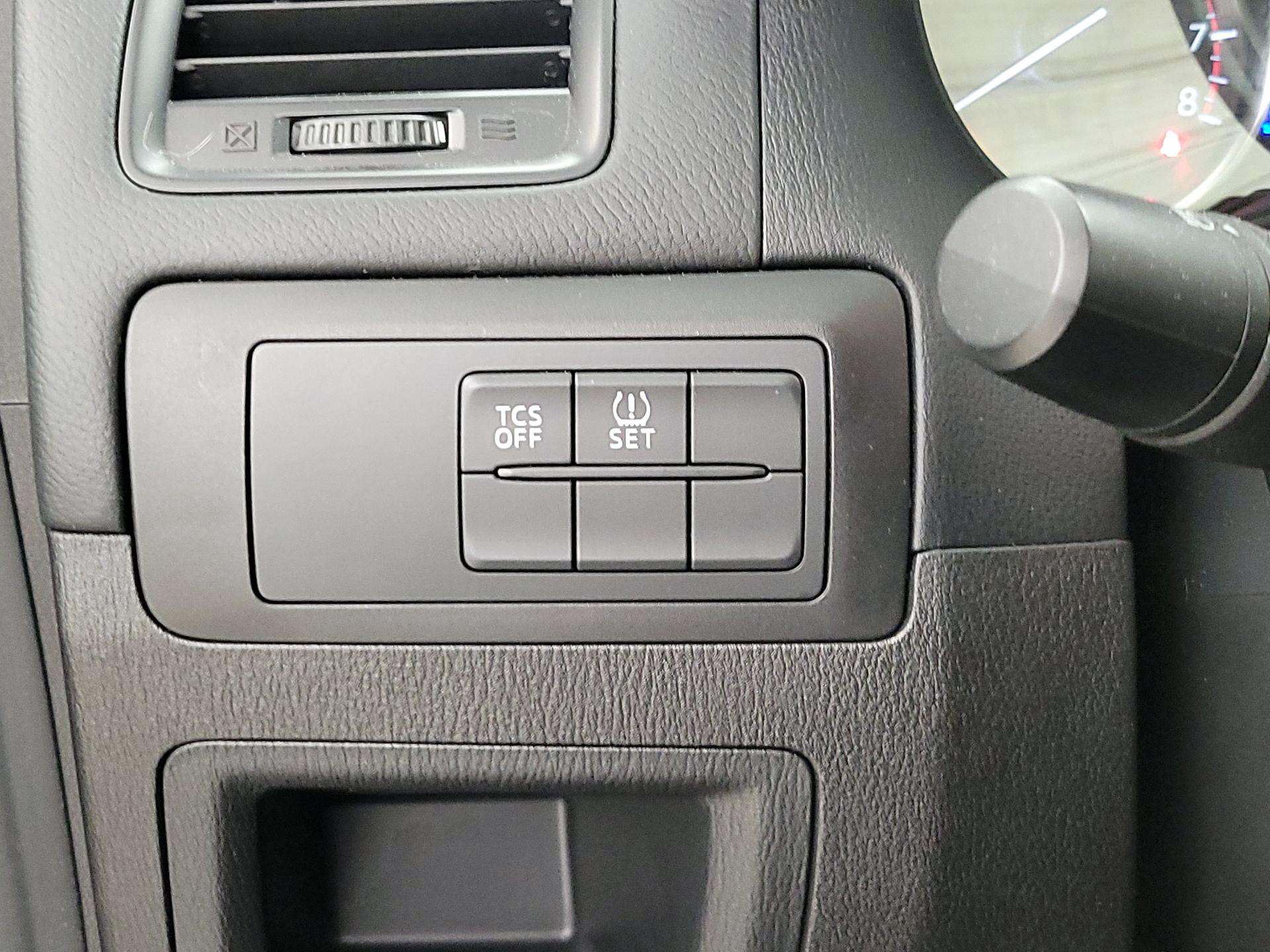 Thumbnail: 2016 Mazda CX-5 - 13