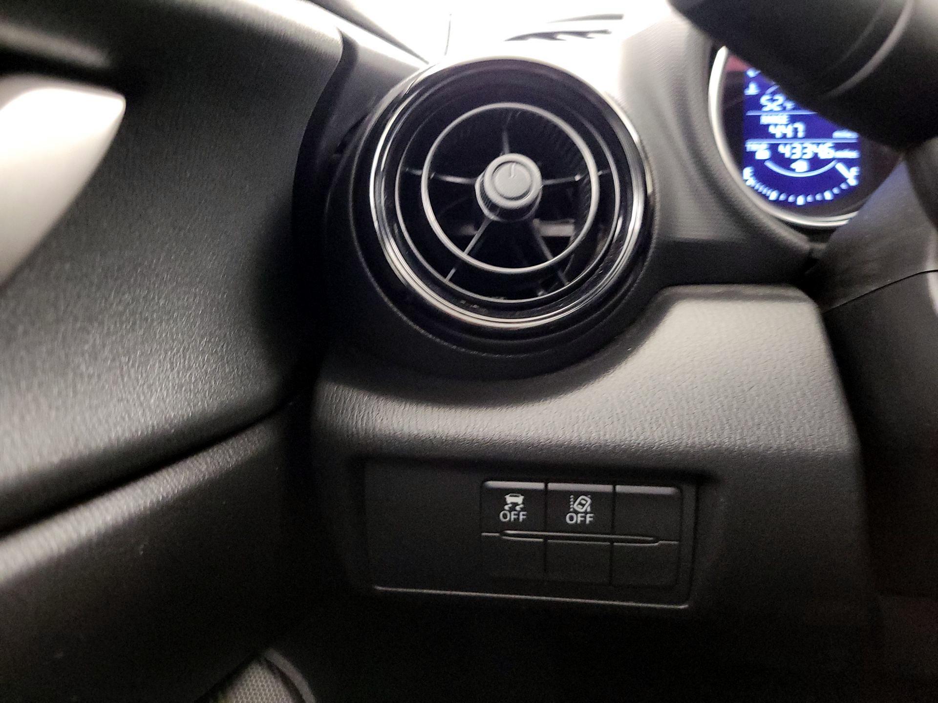 Thumbnail: 2023 Mazda MX-5 Miata - 13