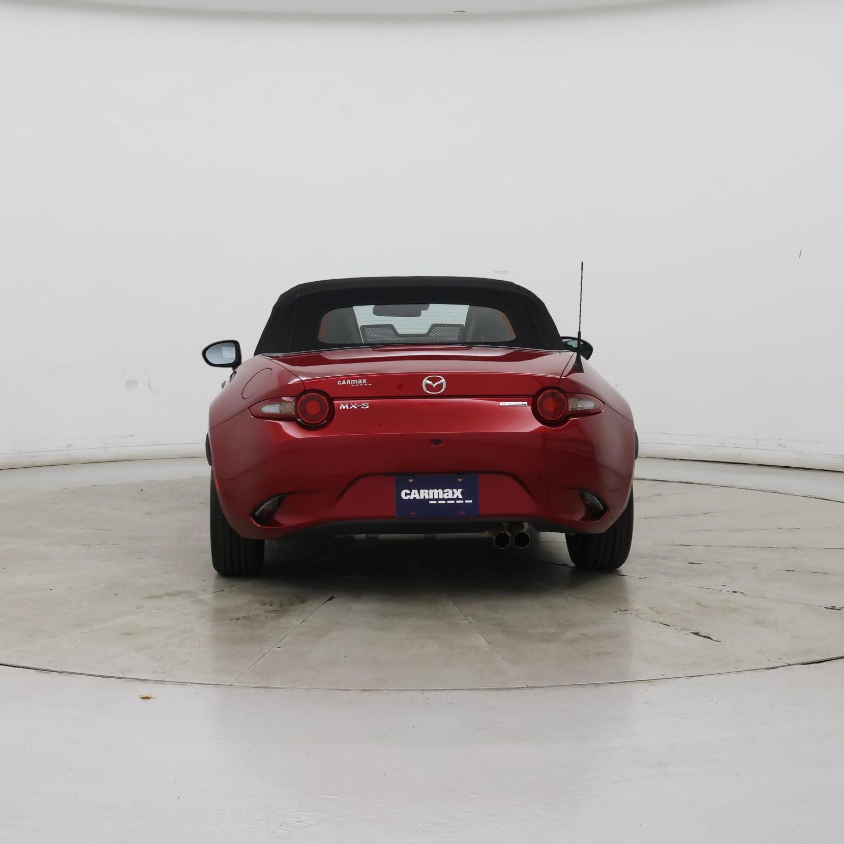 Thumbnail: 2023 Mazda MX-5 Miata - 6