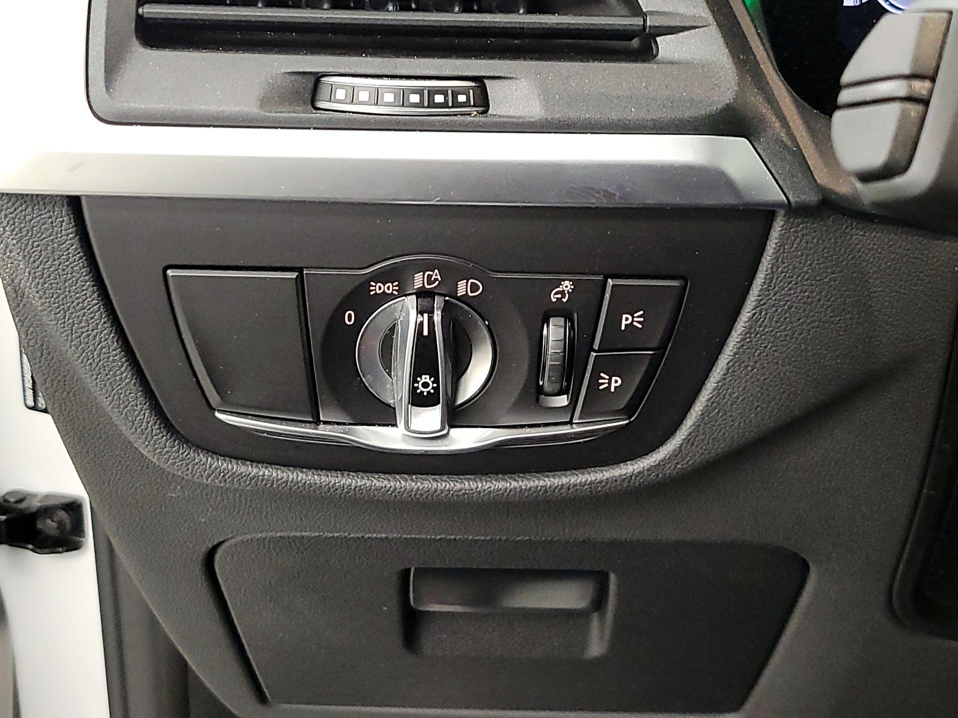 Thumbnail: 2024 BMW X3 - 13