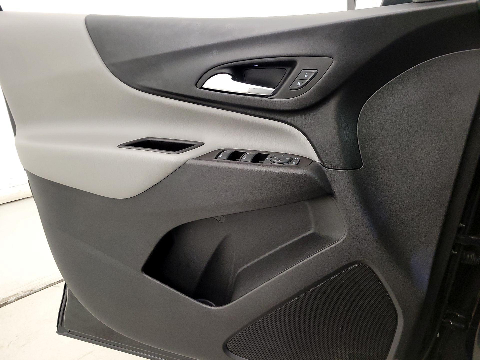 Thumbnail: 2022 Chevrolet Equinox - 12