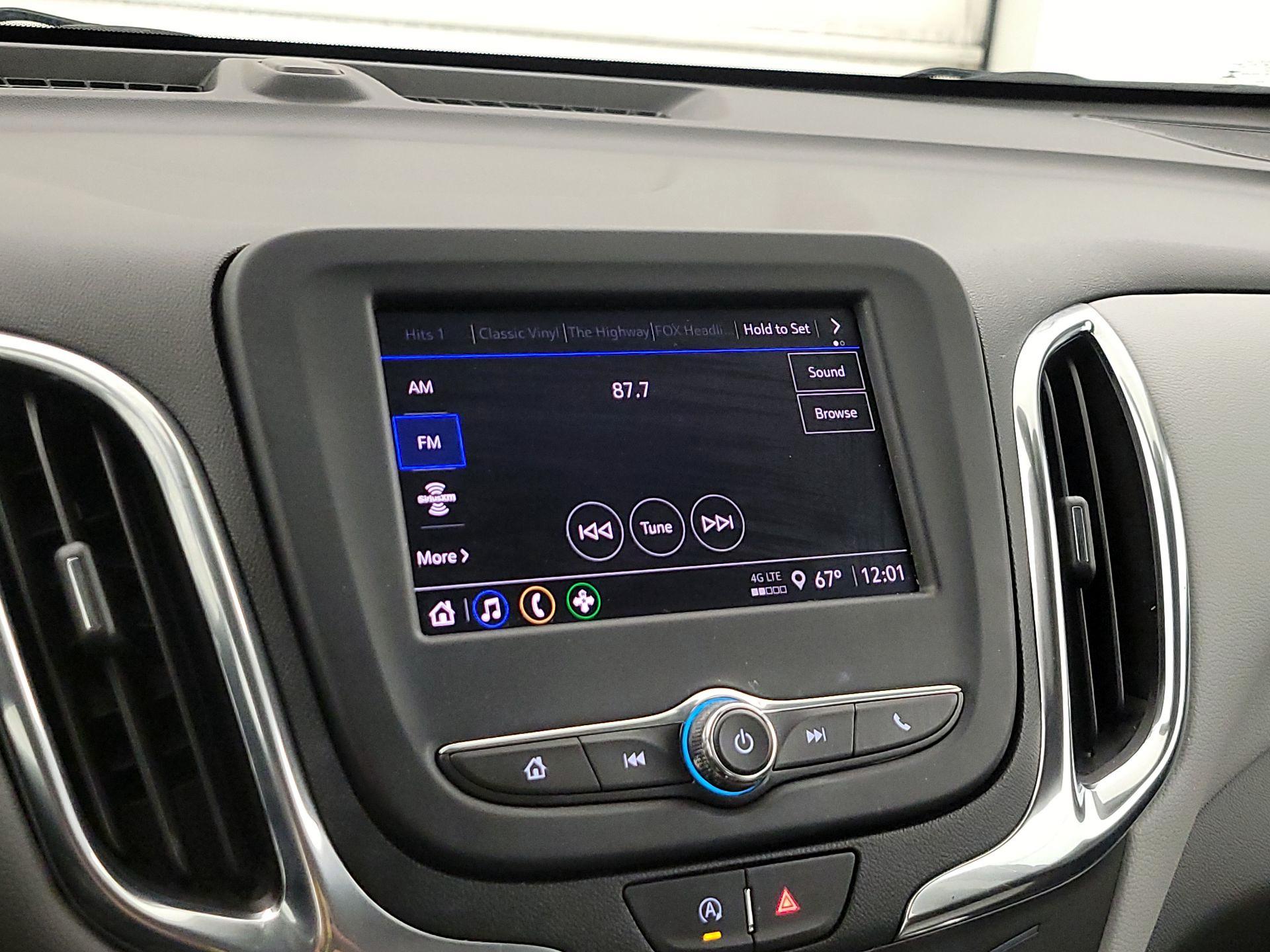 Thumbnail: 2022 Chevrolet Equinox - 15