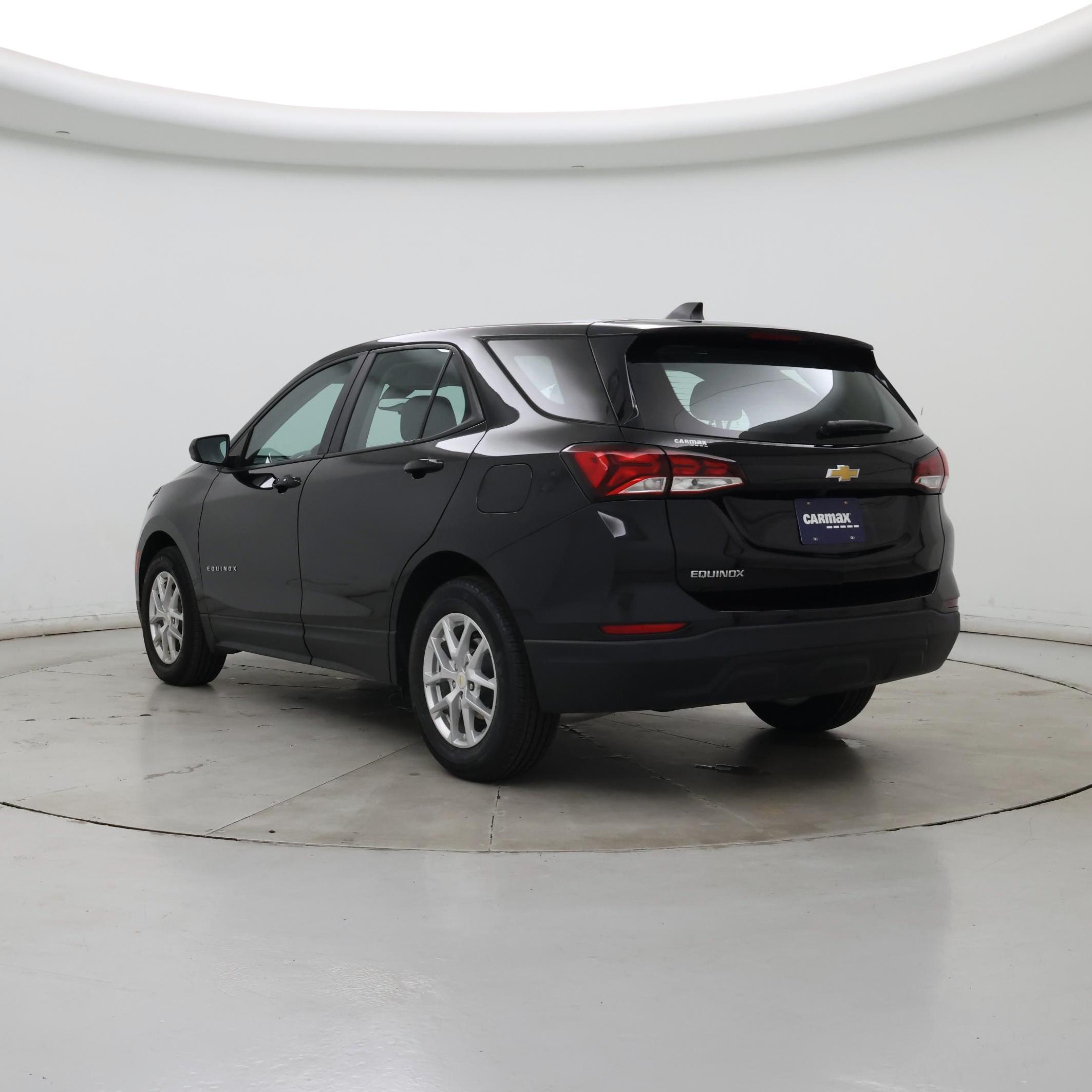 Thumbnail: 2022 Chevrolet Equinox - 2