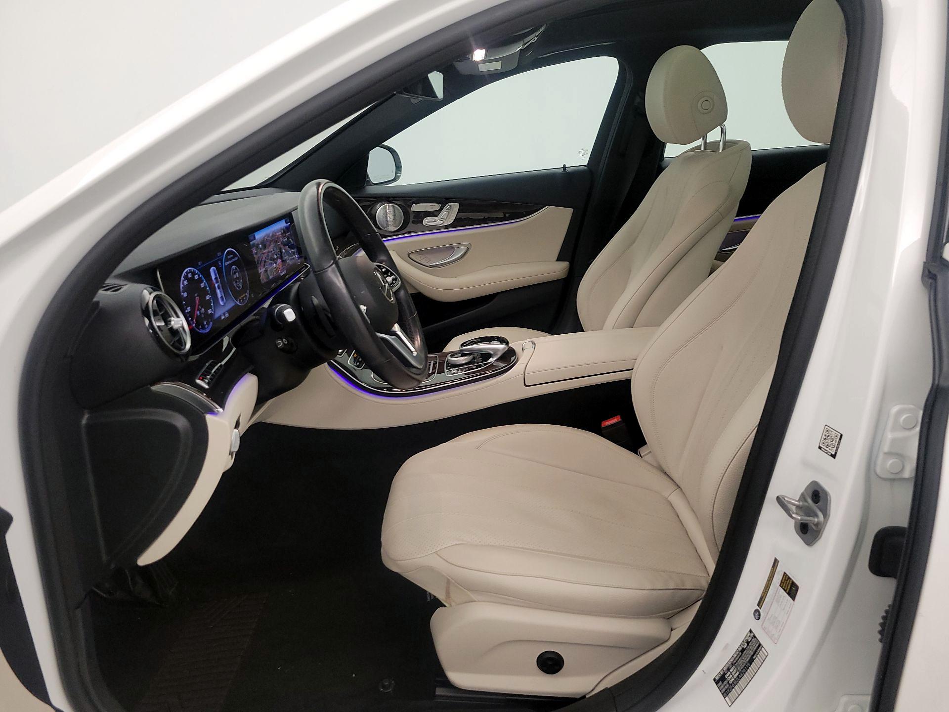 Thumbnail: 2020 Mercedes-Benz E-Class - 11