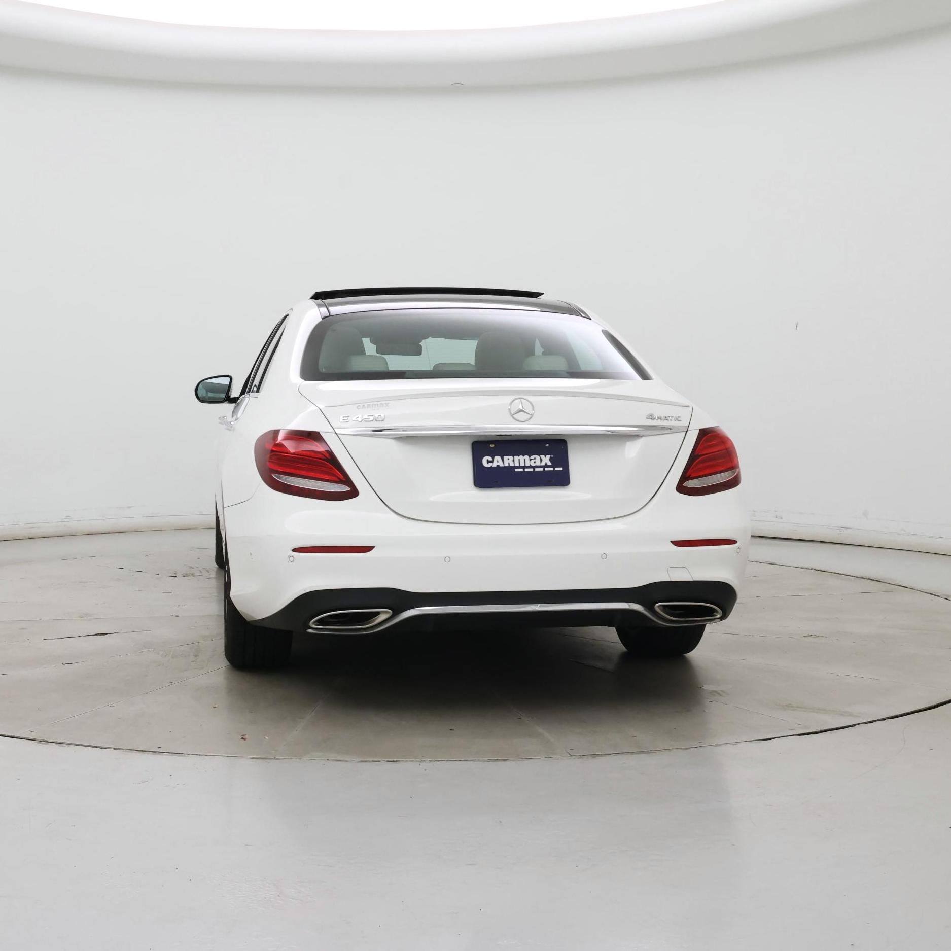 Thumbnail: 2020 Mercedes-Benz E-Class - 6