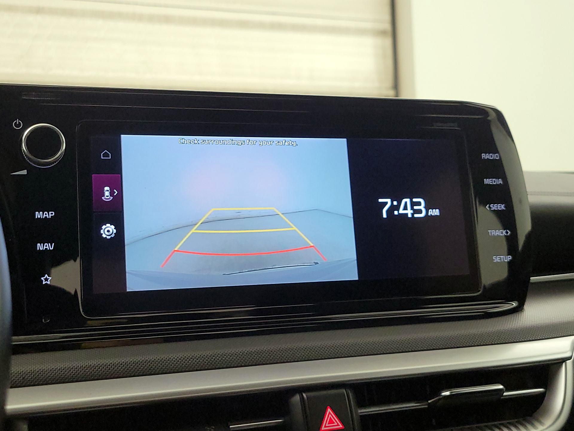 Thumbnail: 2022 Kia K5 - 15