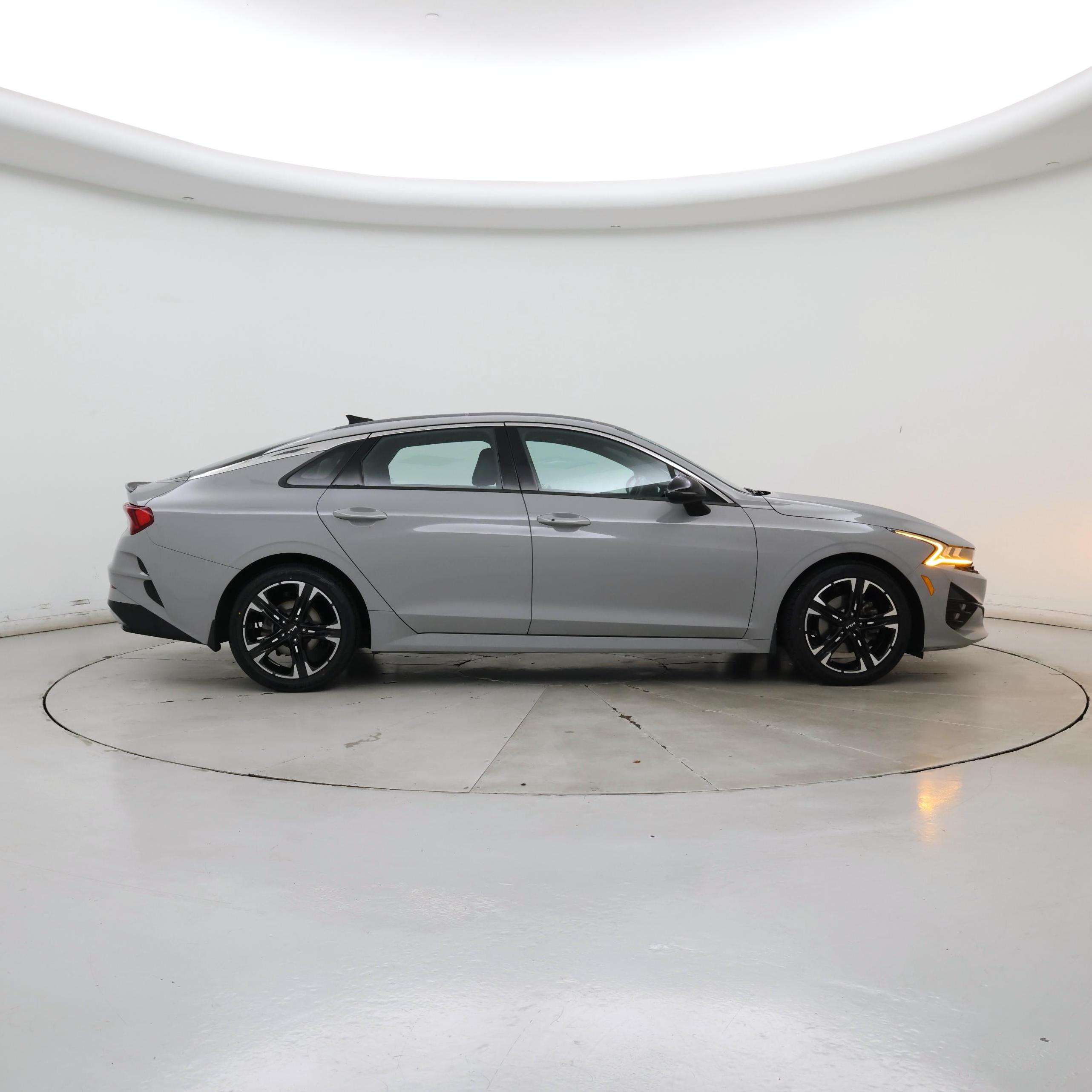 Thumbnail: 2022 Kia K5 - 7