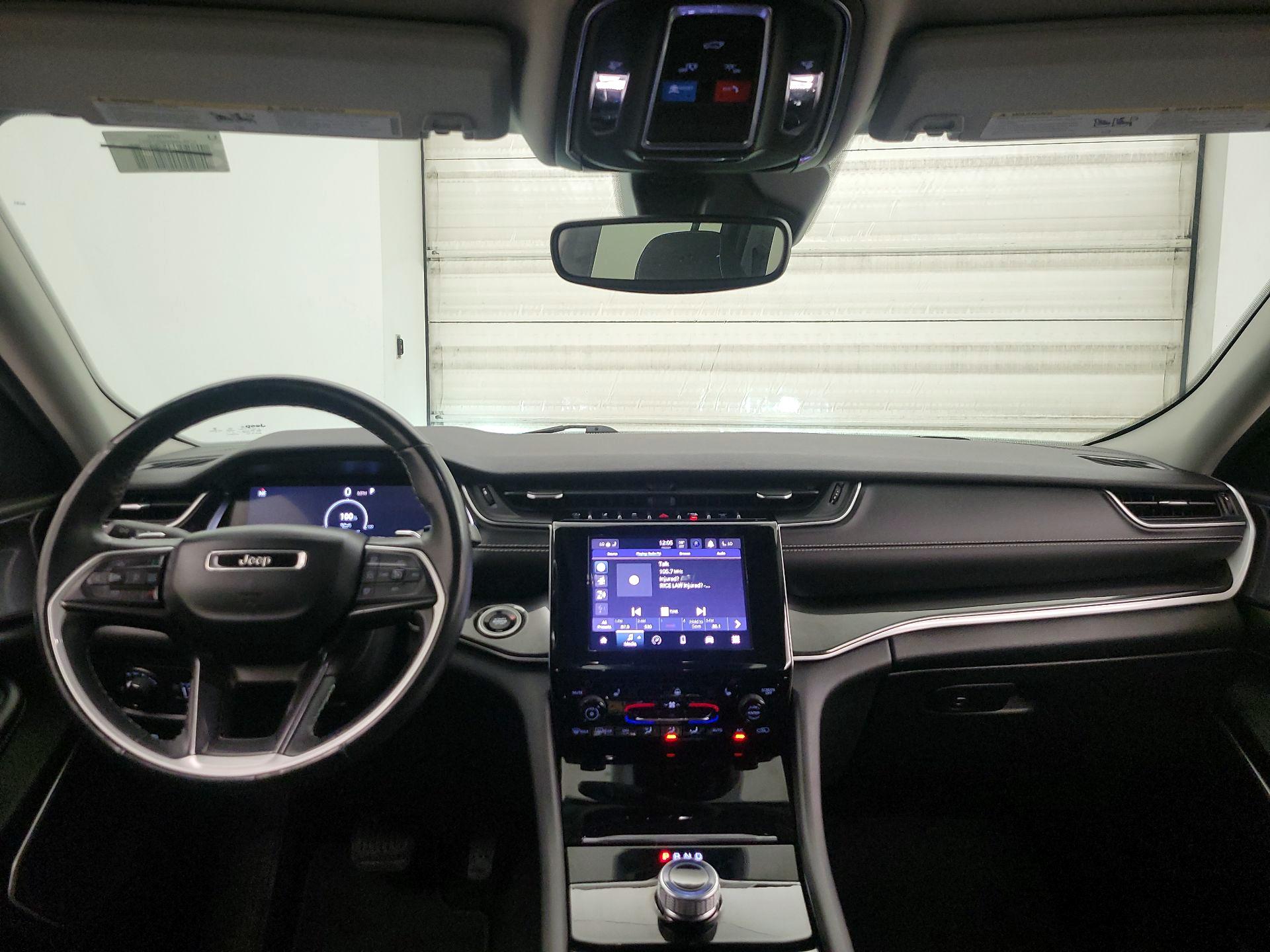 Thumbnail: 2022 Jeep Grand Cherokee - 9