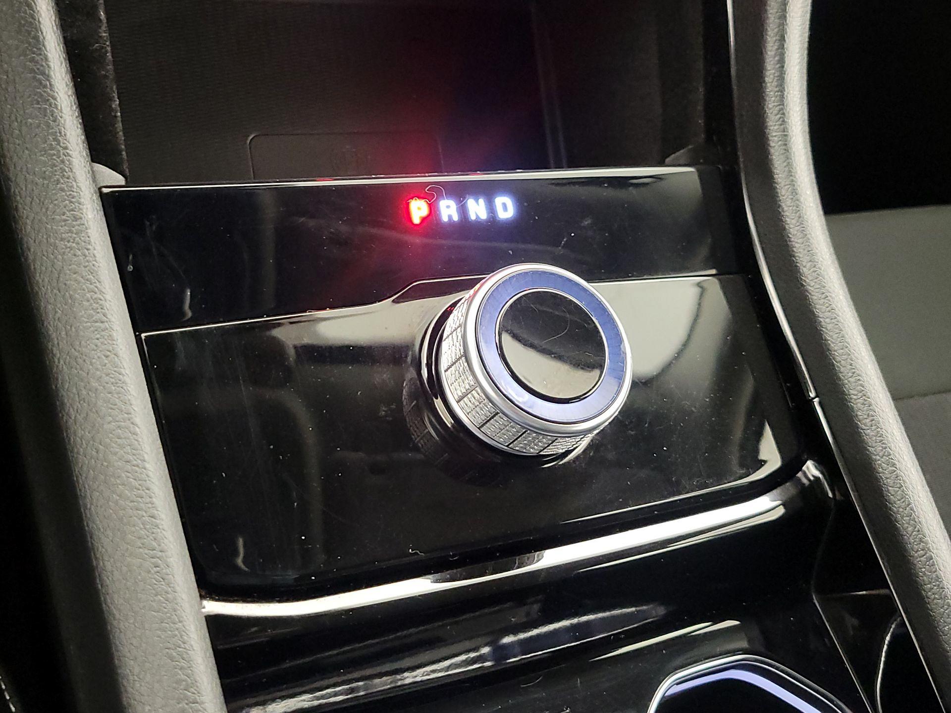 Thumbnail: 2022 Jeep Grand Cherokee - 17