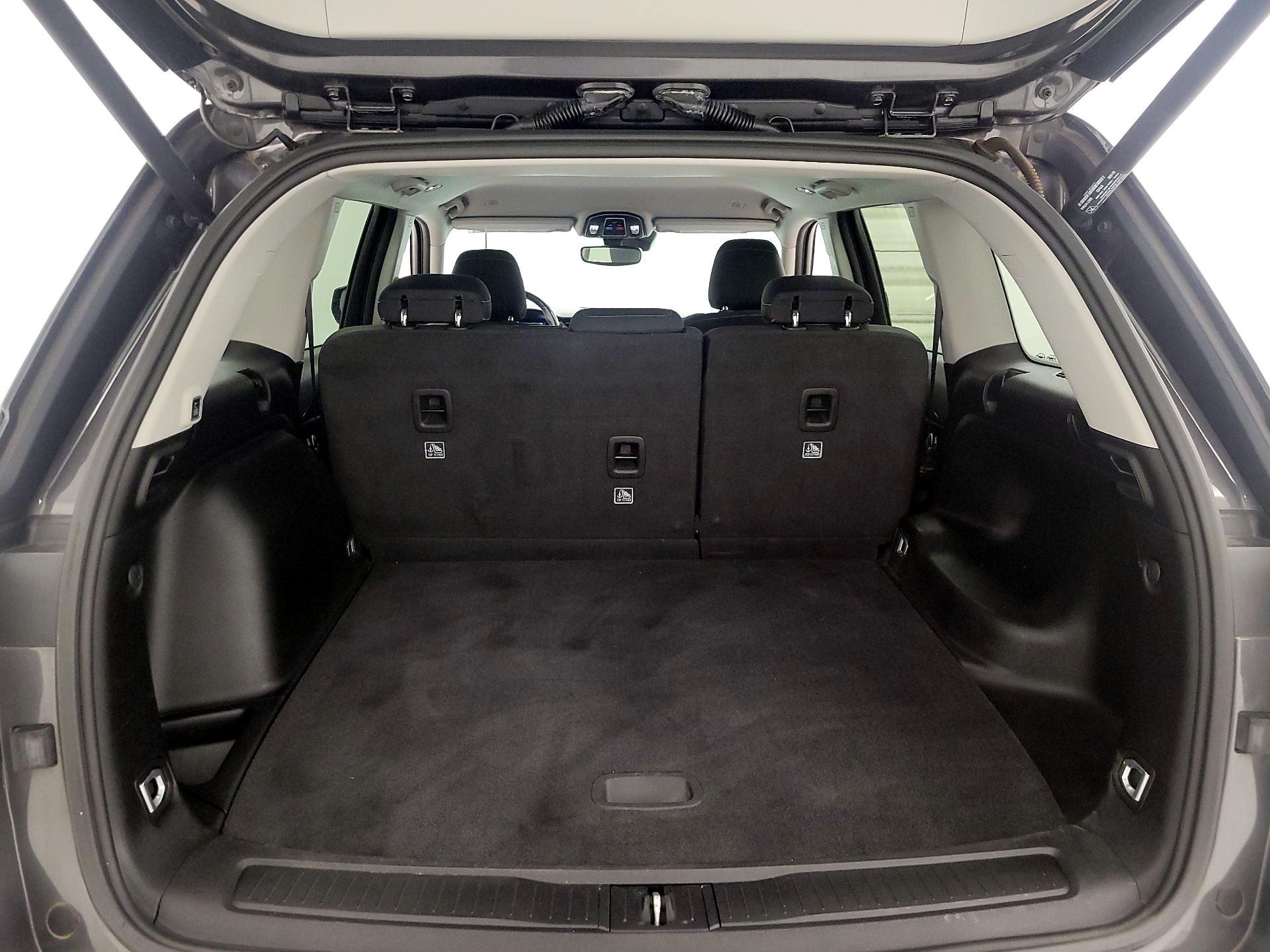 Thumbnail: 2022 Jeep Grand Cherokee - 20