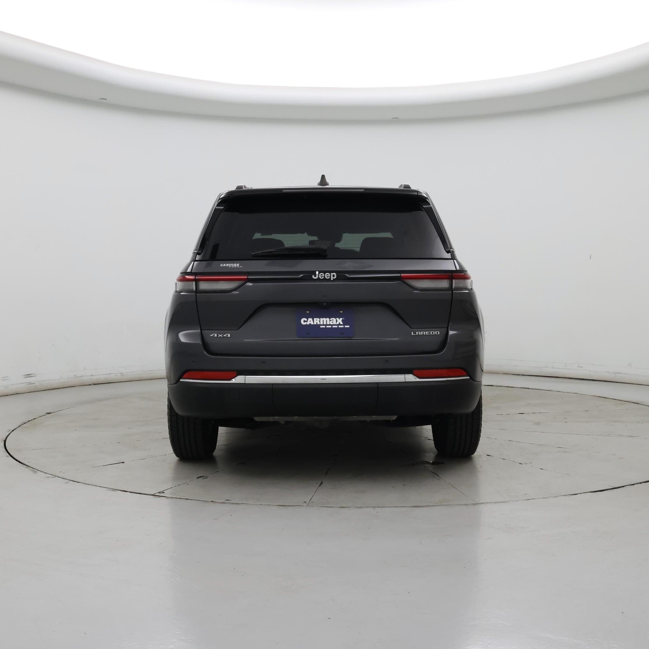 Thumbnail: 2022 Jeep Grand Cherokee - 6