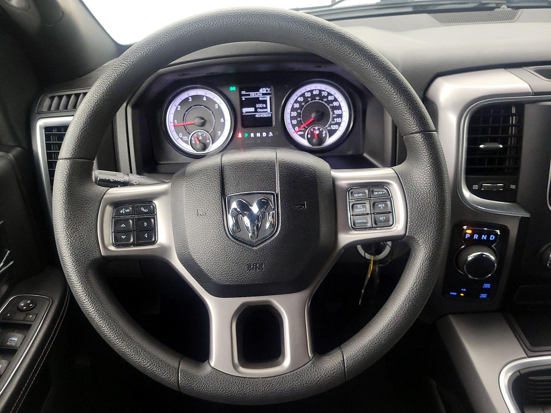 Thumbnail: 2022 RAM 1500 Classic - 10