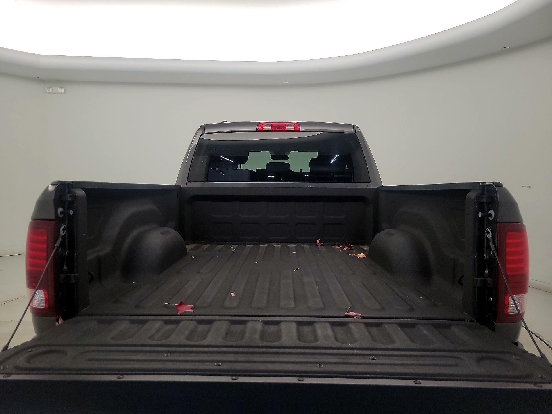 Thumbnail: 2022 RAM 1500 Classic - 20