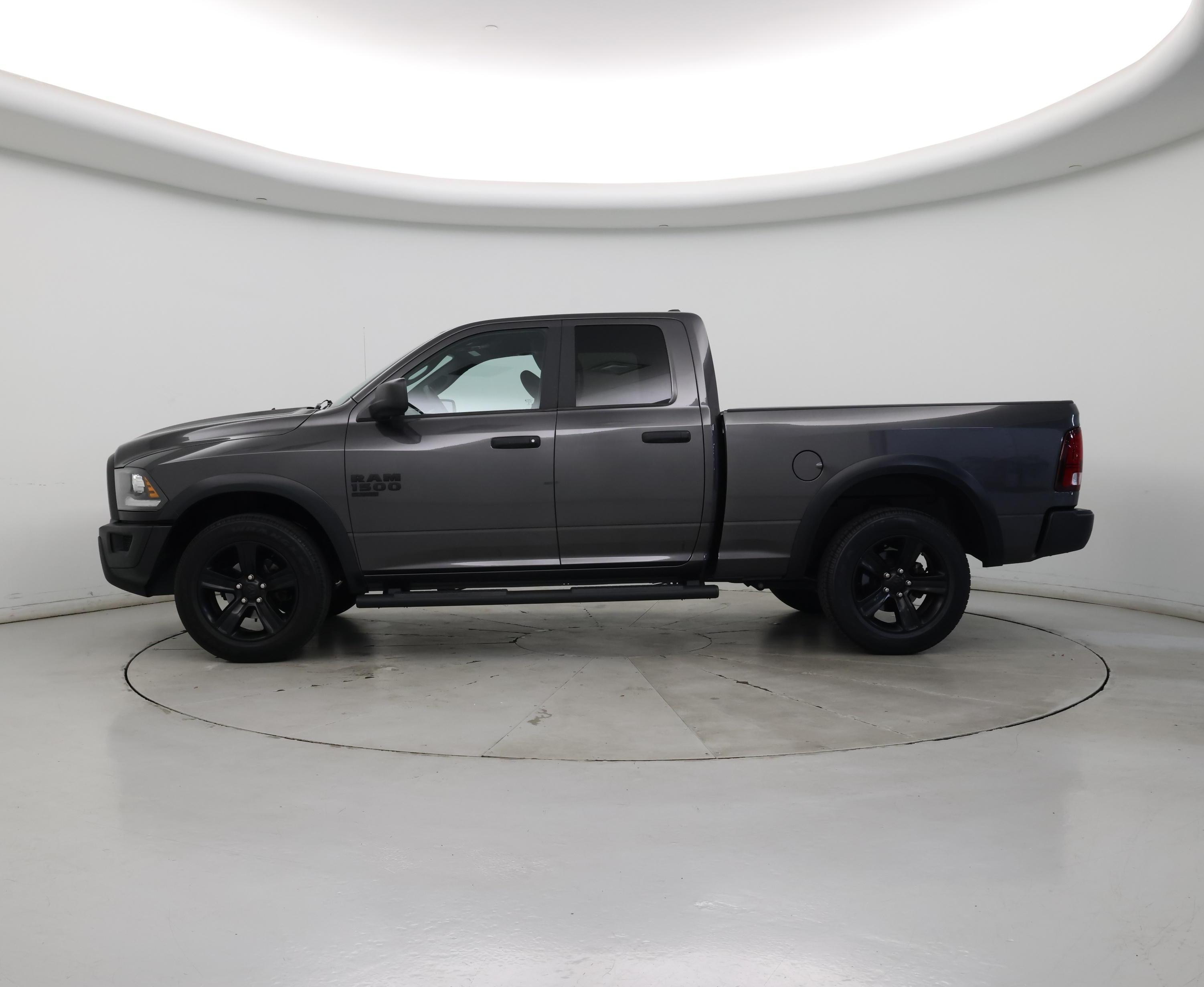 Thumbnail: 2022 RAM 1500 Classic - 3