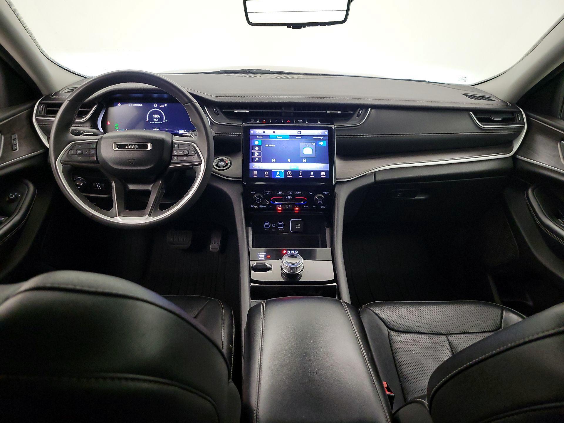 Thumbnail: 2023 Jeep Grand Cherokee L - 9