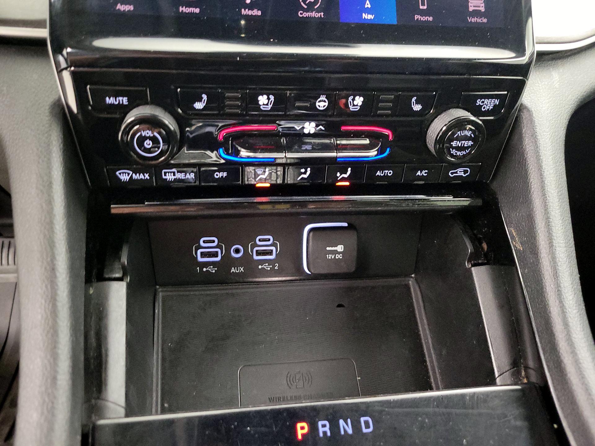 Thumbnail: 2023 Jeep Grand Cherokee L - 17