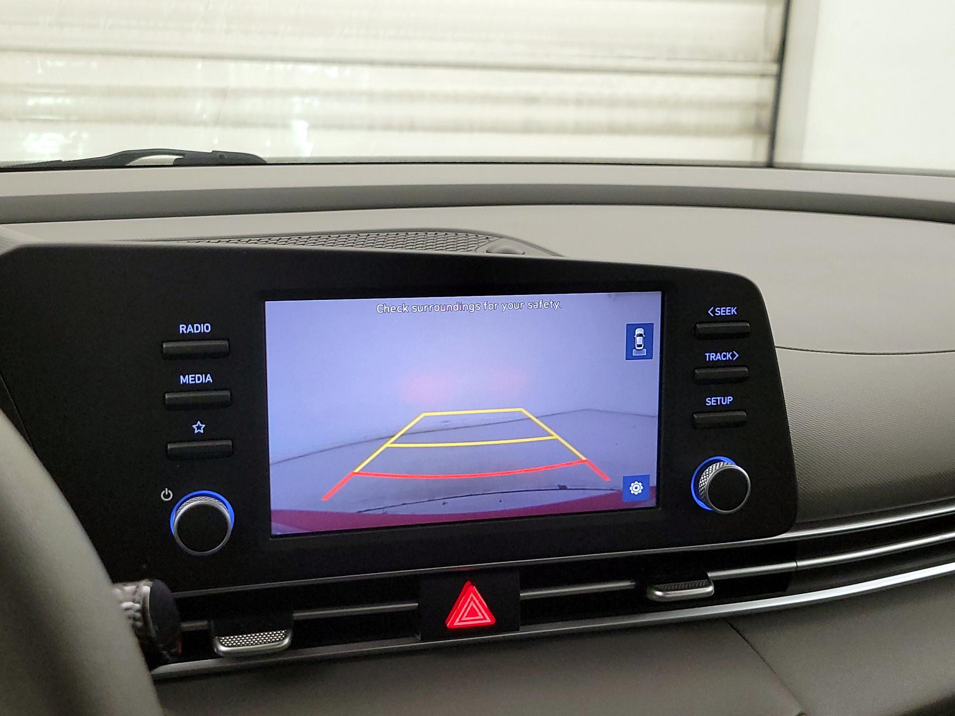 Thumbnail: 2023 Hyundai Elantra - 14