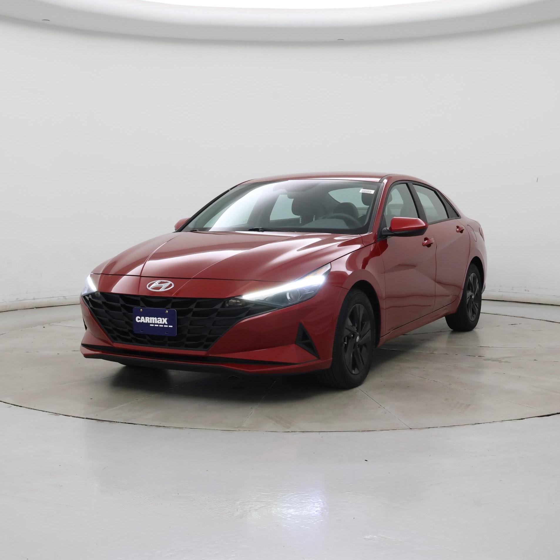 Thumbnail: 2023 Hyundai Elantra - 4