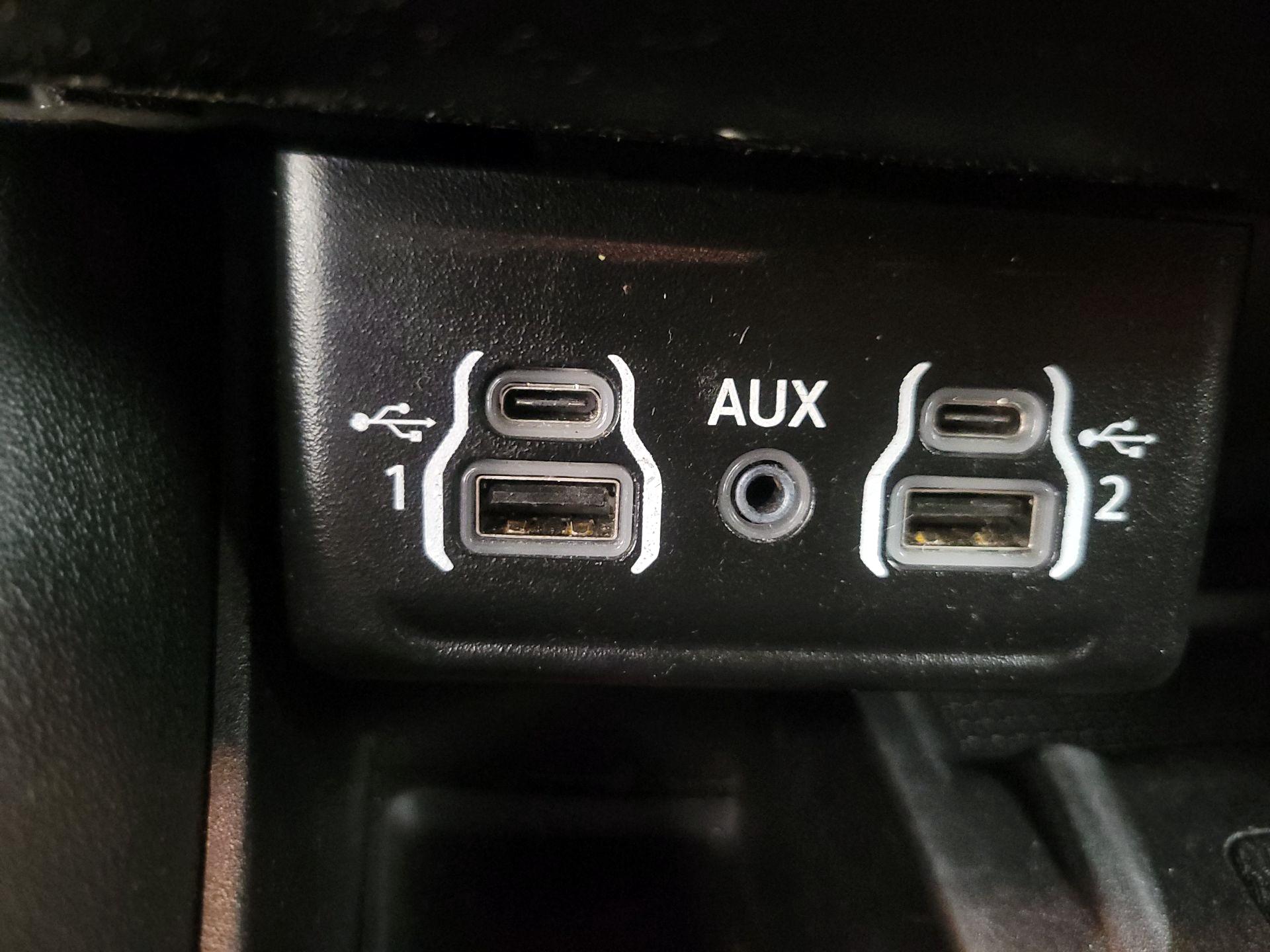 Thumbnail: 2023 Dodge Durango - 19