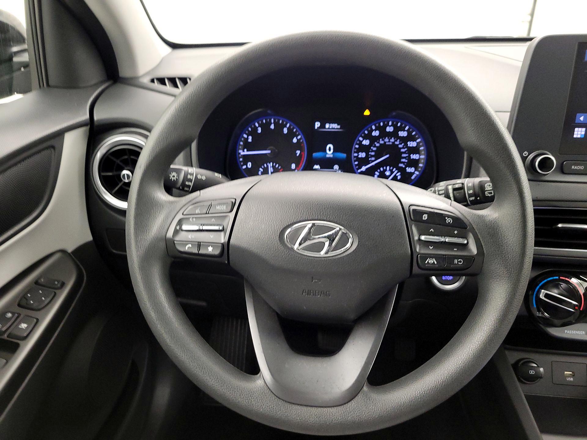 Thumbnail: 2022 Hyundai Kona - 10