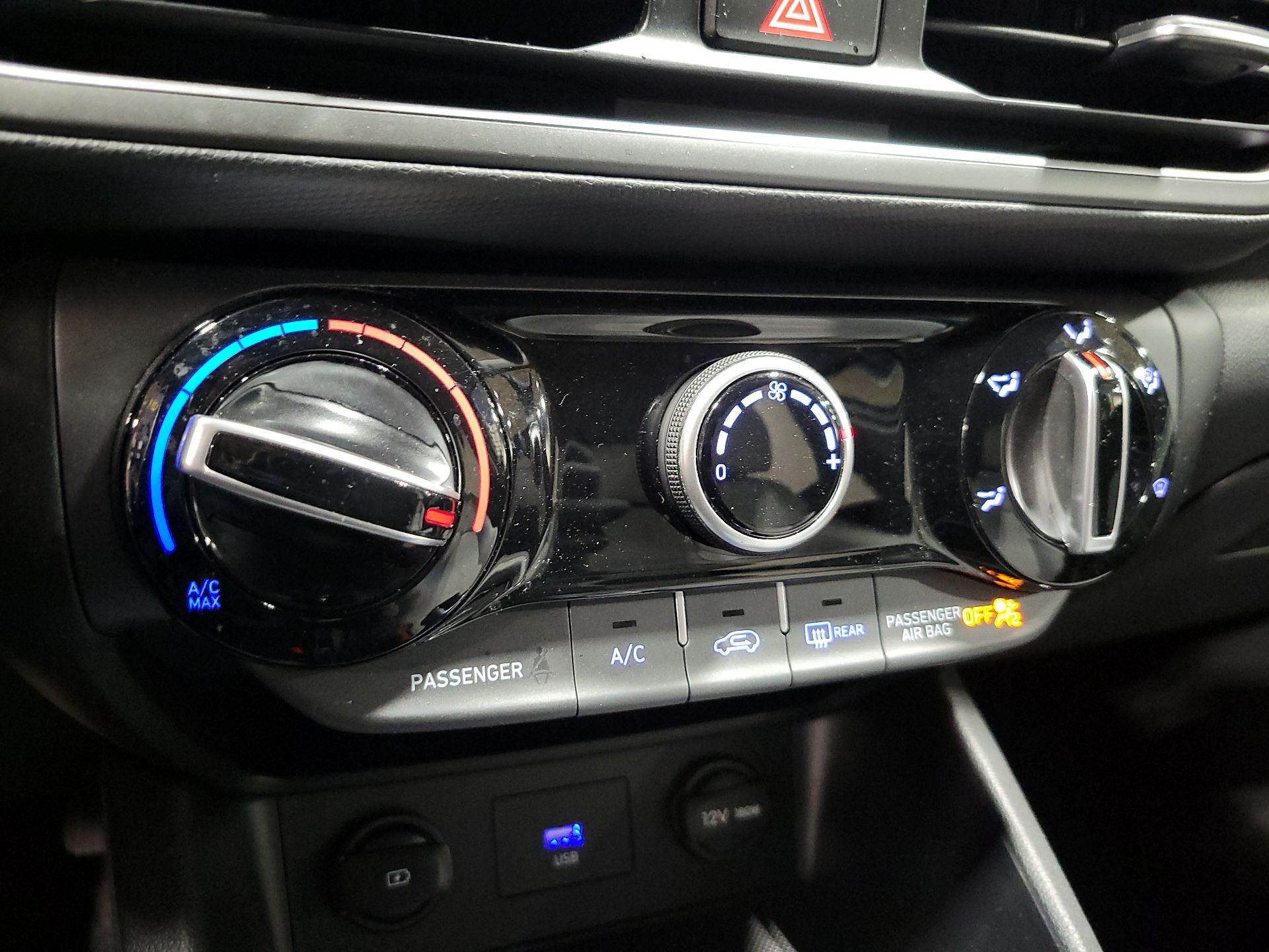 Thumbnail: 2022 Hyundai Kona - 16