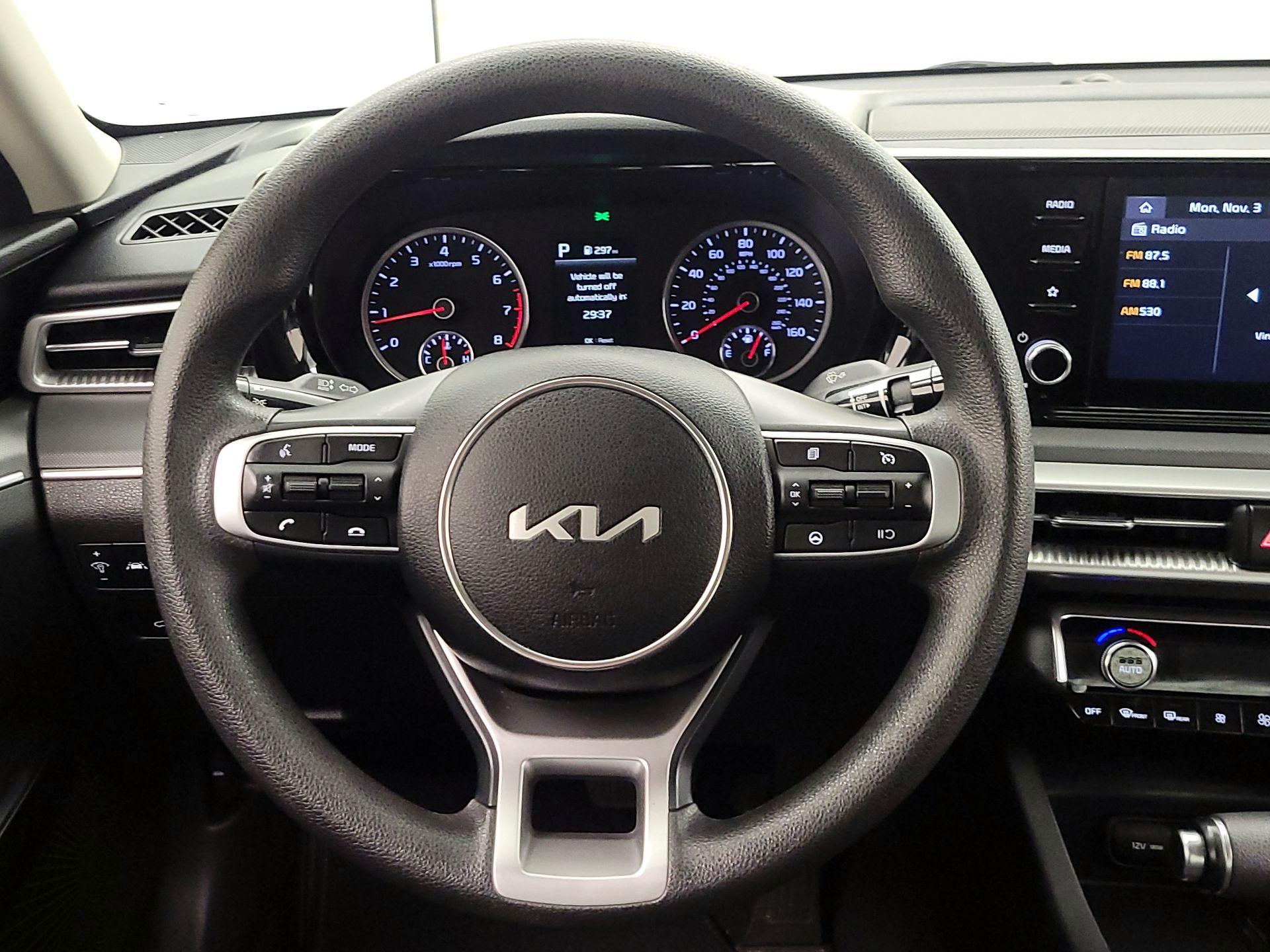 Thumbnail: 2023 Kia K5 - 10