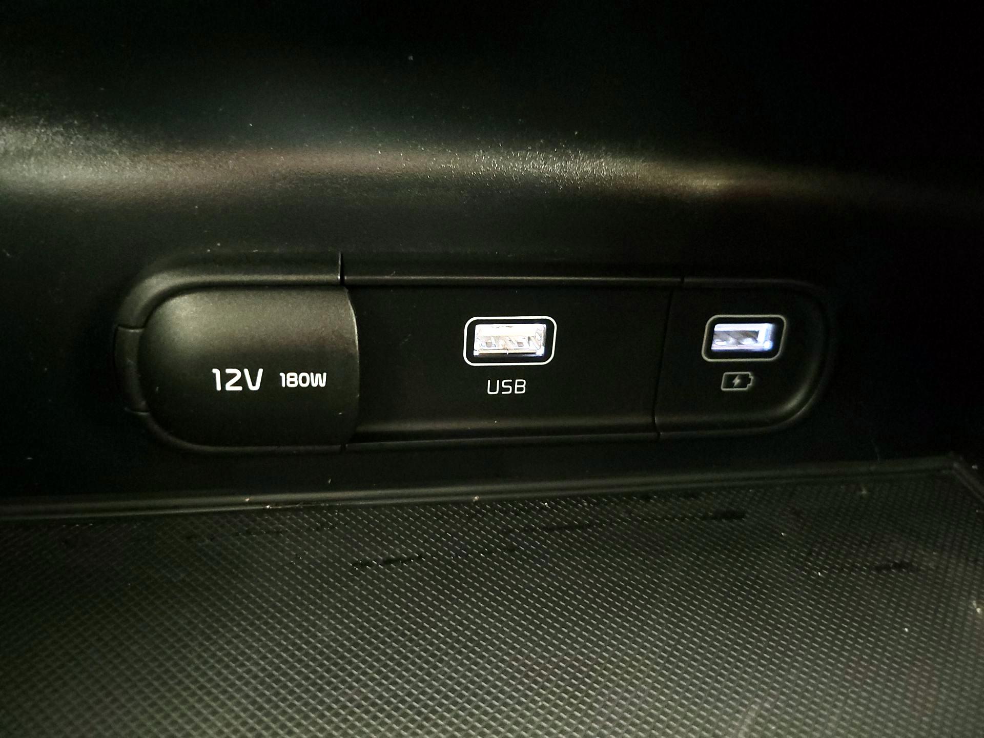 Thumbnail: 2023 Kia K5 - 18