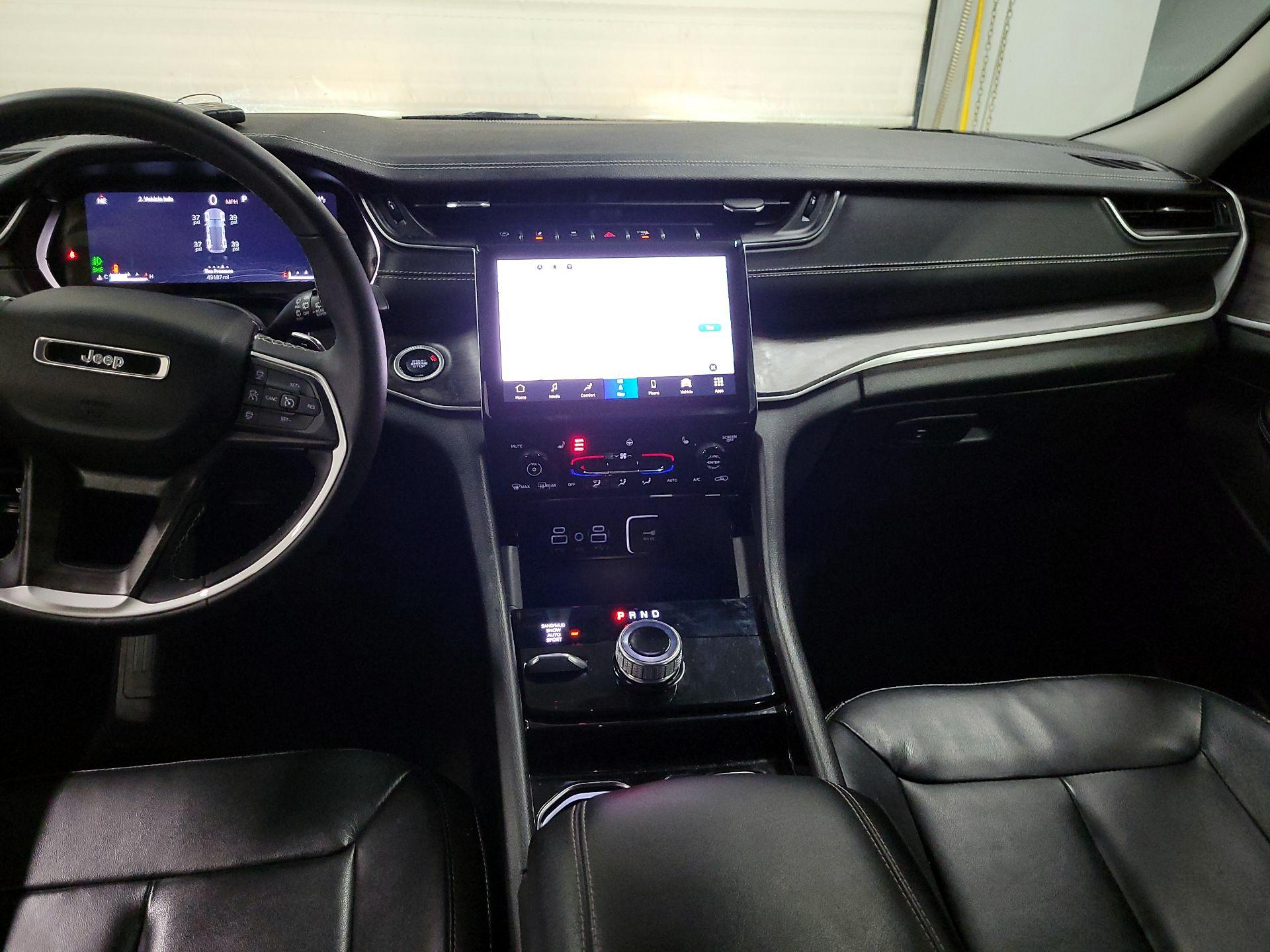 Thumbnail: 2023 Jeep Grand Cherokee - 9