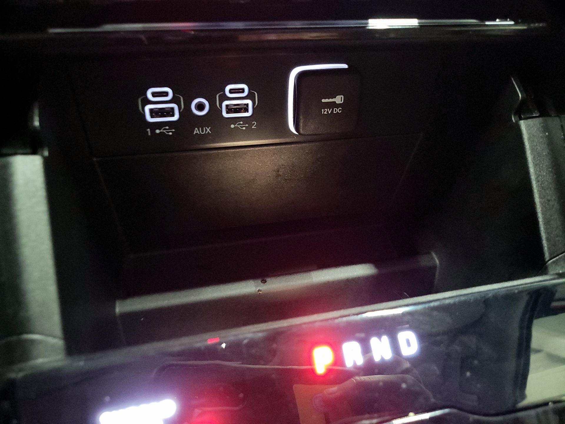 Thumbnail: 2023 Jeep Grand Cherokee - 18