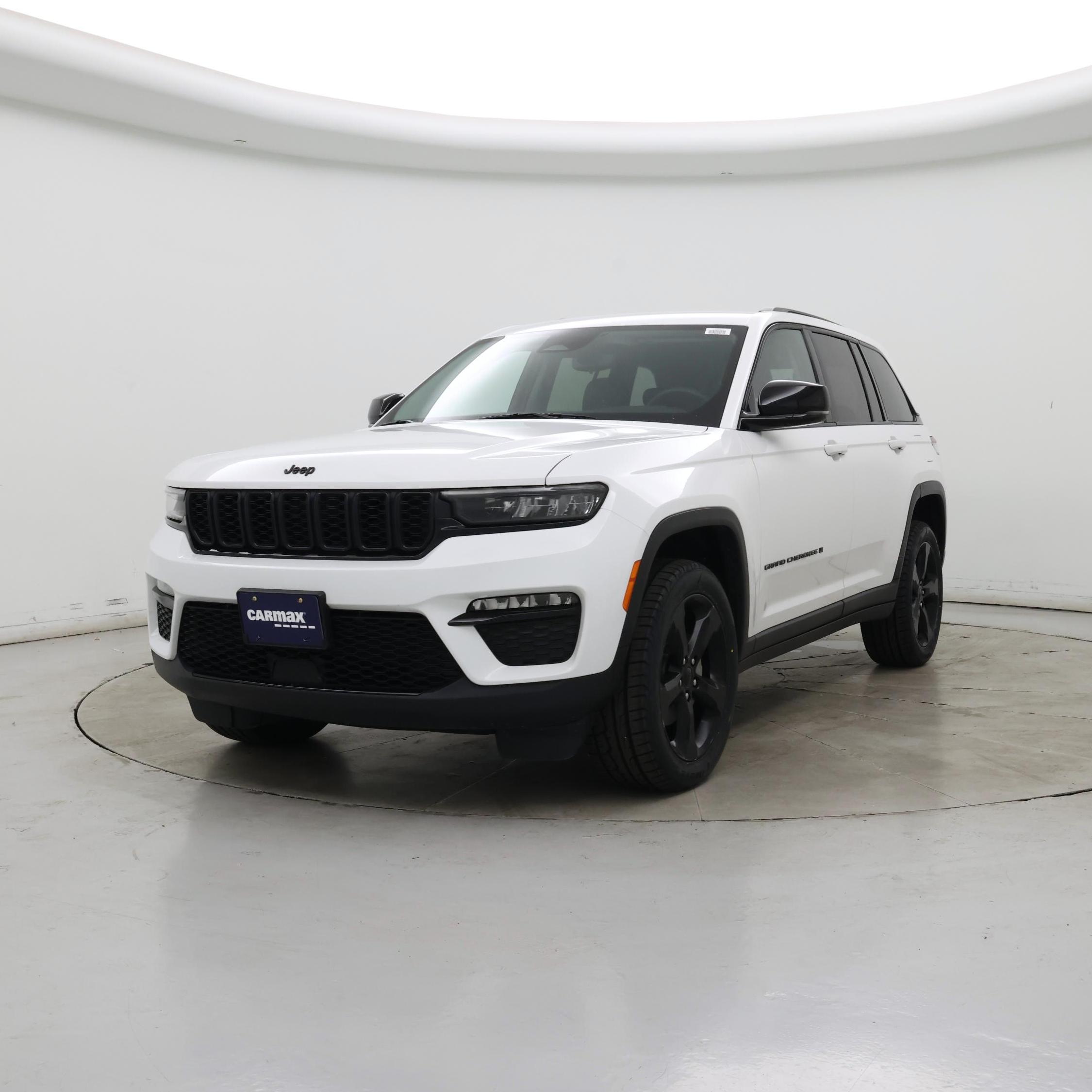 Thumbnail: 2023 Jeep Grand Cherokee - 4