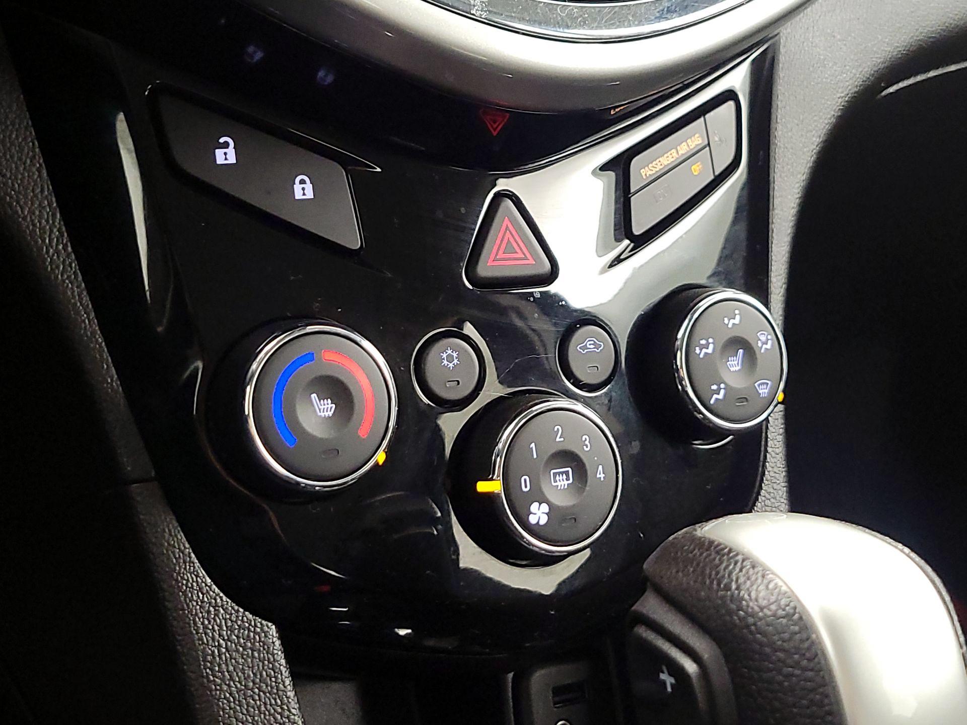 Thumbnail: 2020 Chevrolet Sonic - 16