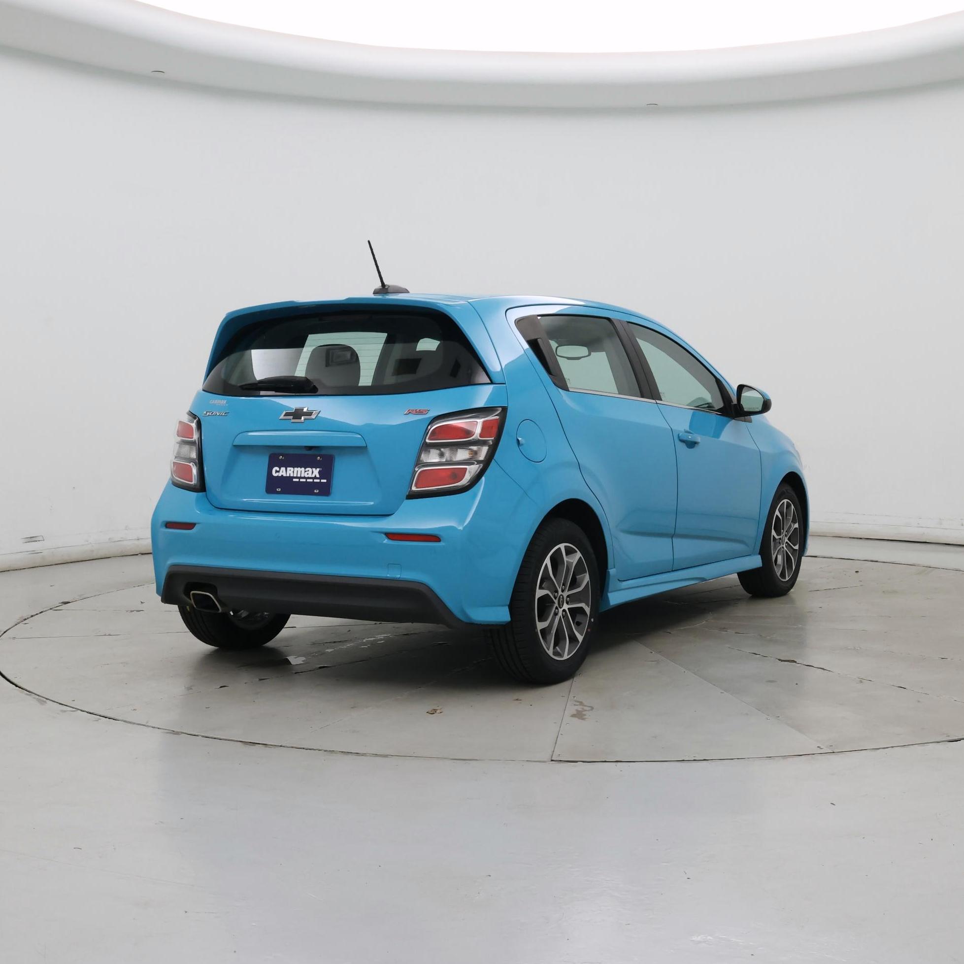 Thumbnail: 2020 Chevrolet Sonic - 8