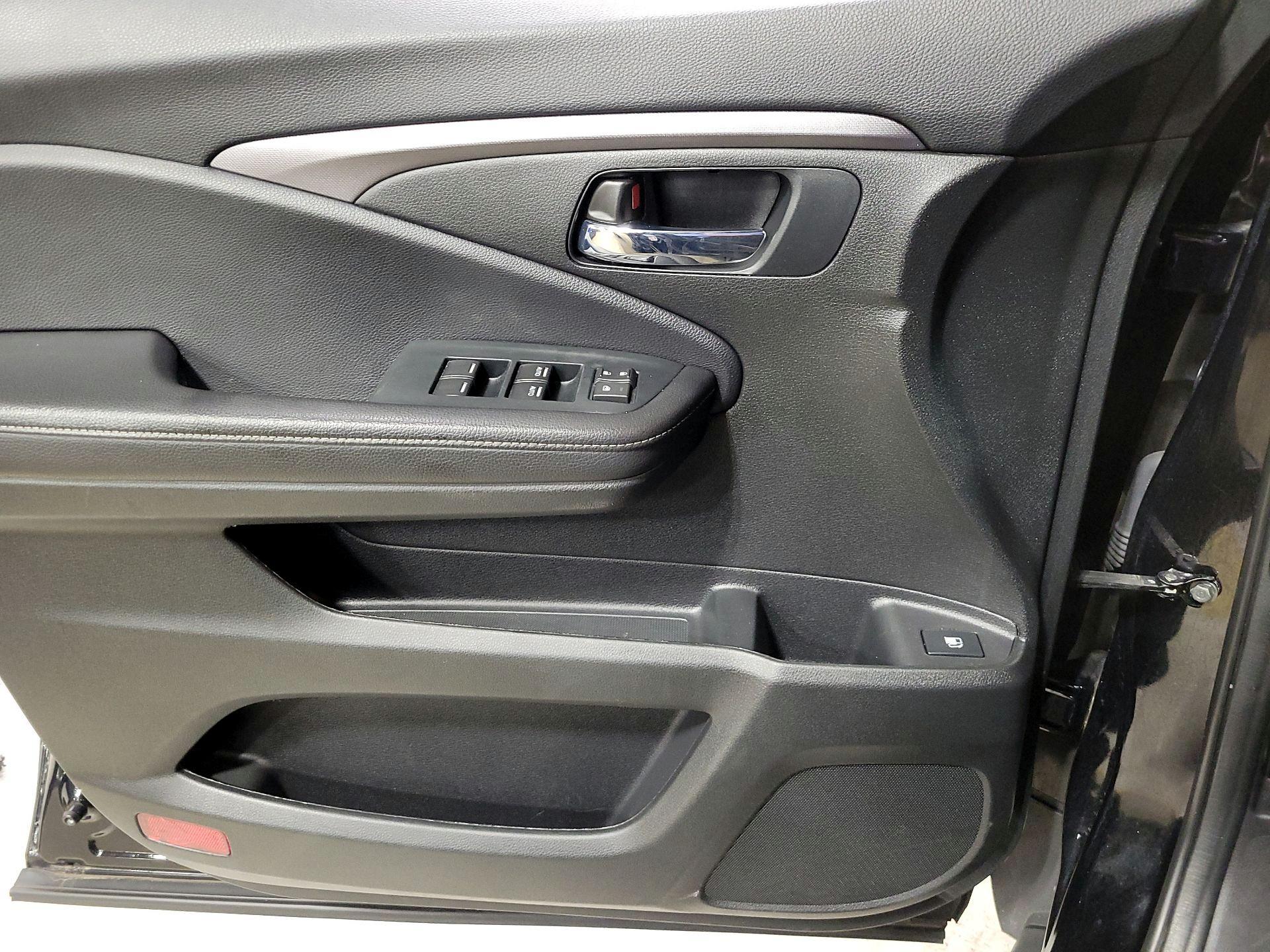 Thumbnail: 2023 Honda Ridgeline - 12