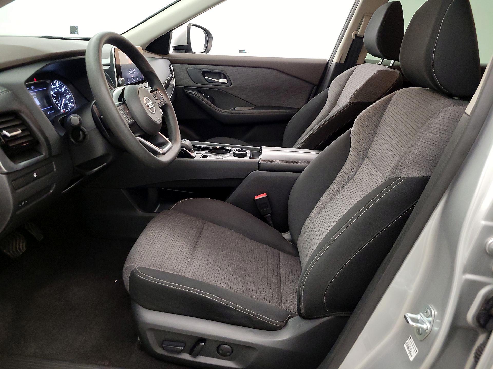 Thumbnail: 2021 Nissan Rogue - 11