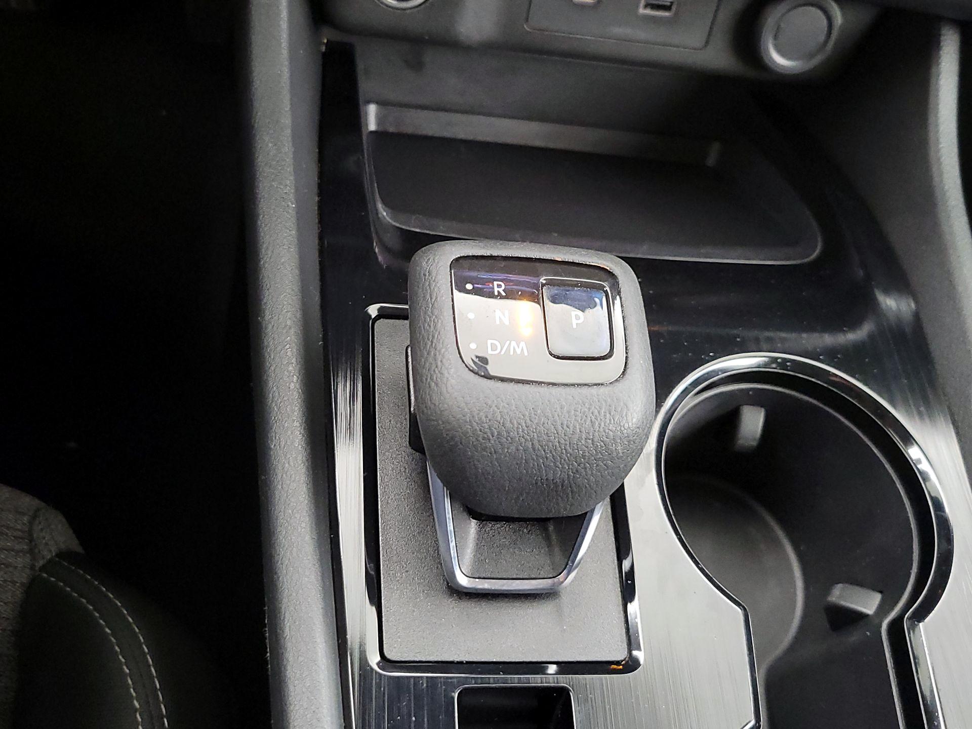 Thumbnail: 2021 Nissan Rogue - 17