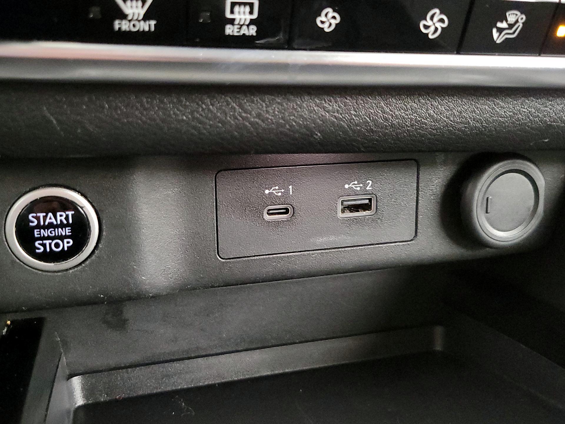 Thumbnail: 2021 Nissan Rogue - 18