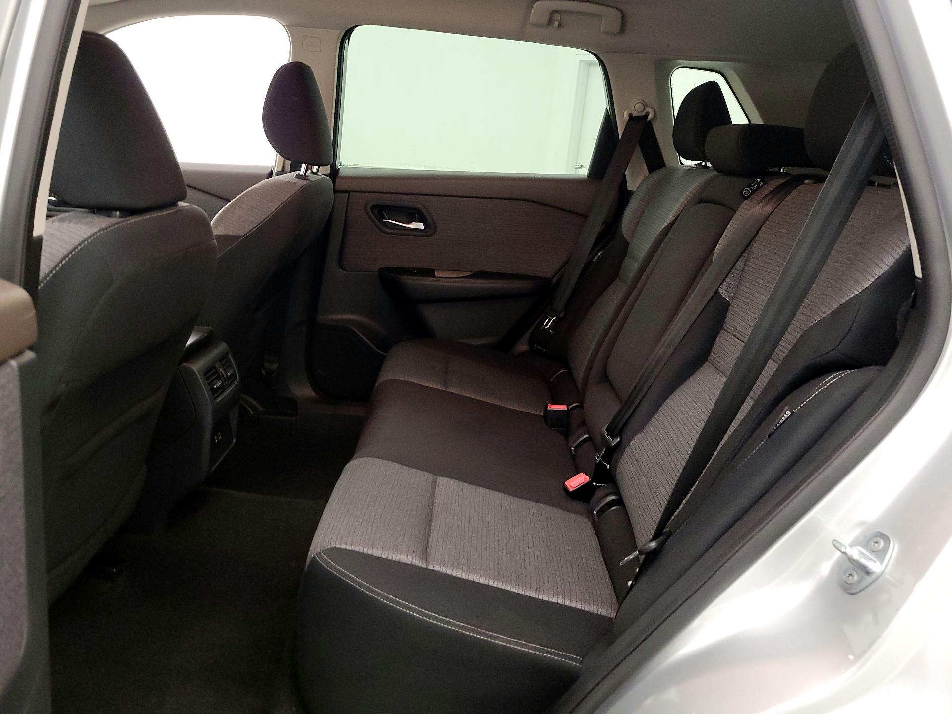 Thumbnail: 2021 Nissan Rogue - 19